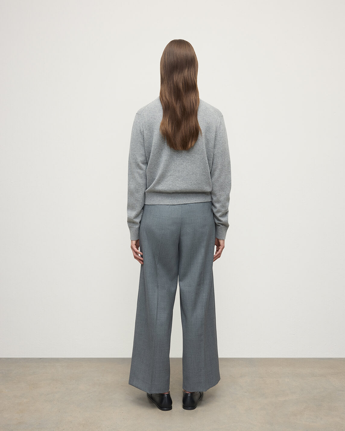 Classic Cashmere Light Grey Cardigan