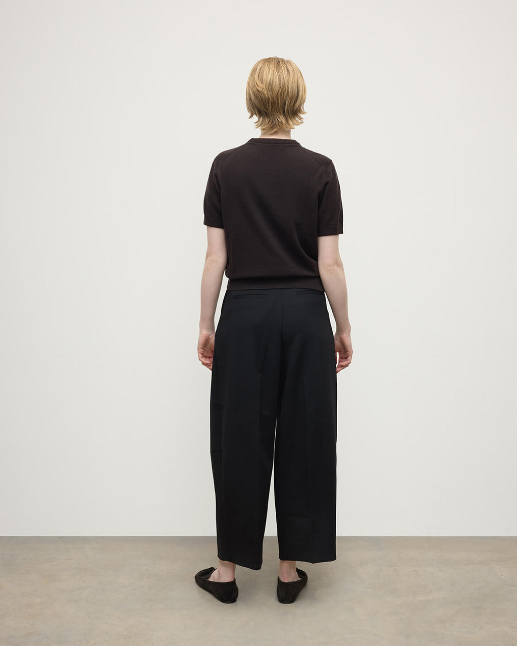Classic Cashmere Dark Brown T-shirt