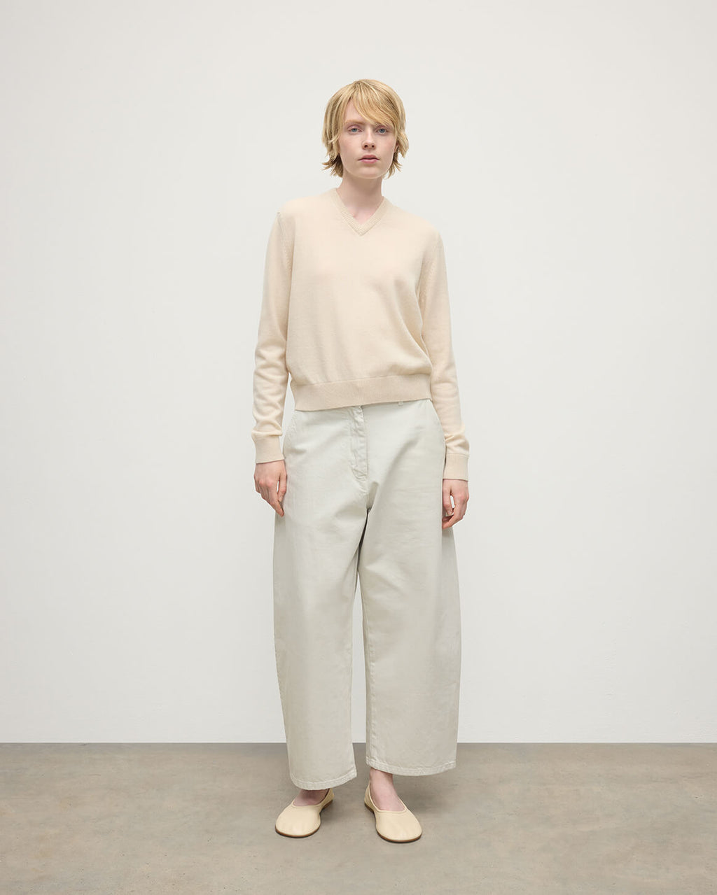 Classic Cashmere Cream V Neck Jumper