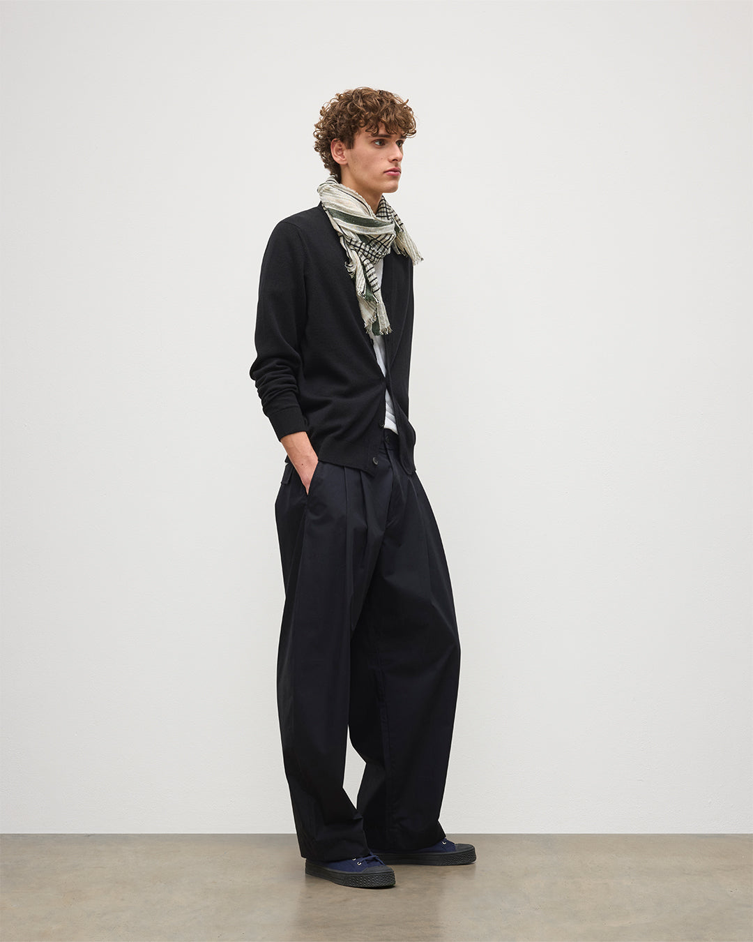 Rory Black Classic Cashmere Cardigan