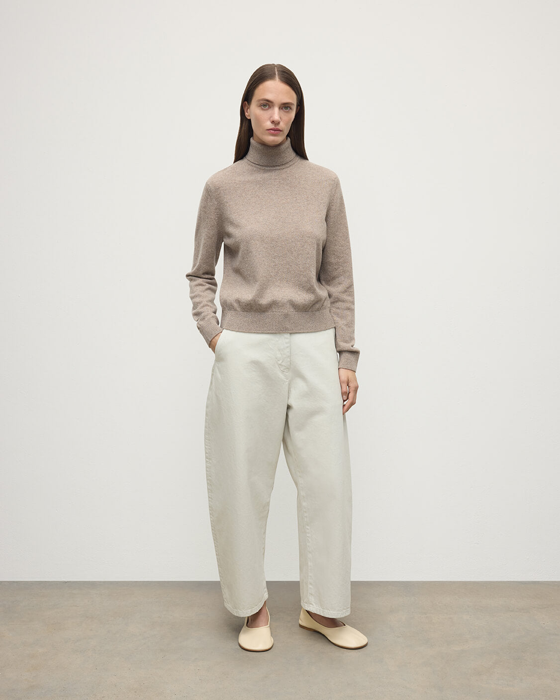 Classic Cashmere Brown Roll Neck Jumper