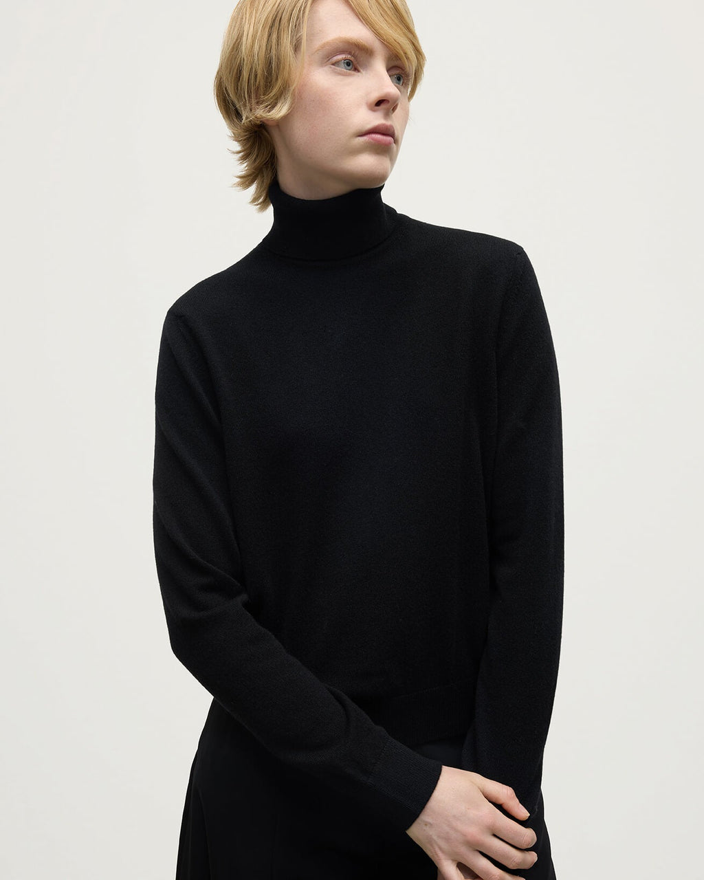Classic Cashmere Black Roll Neck Jumper