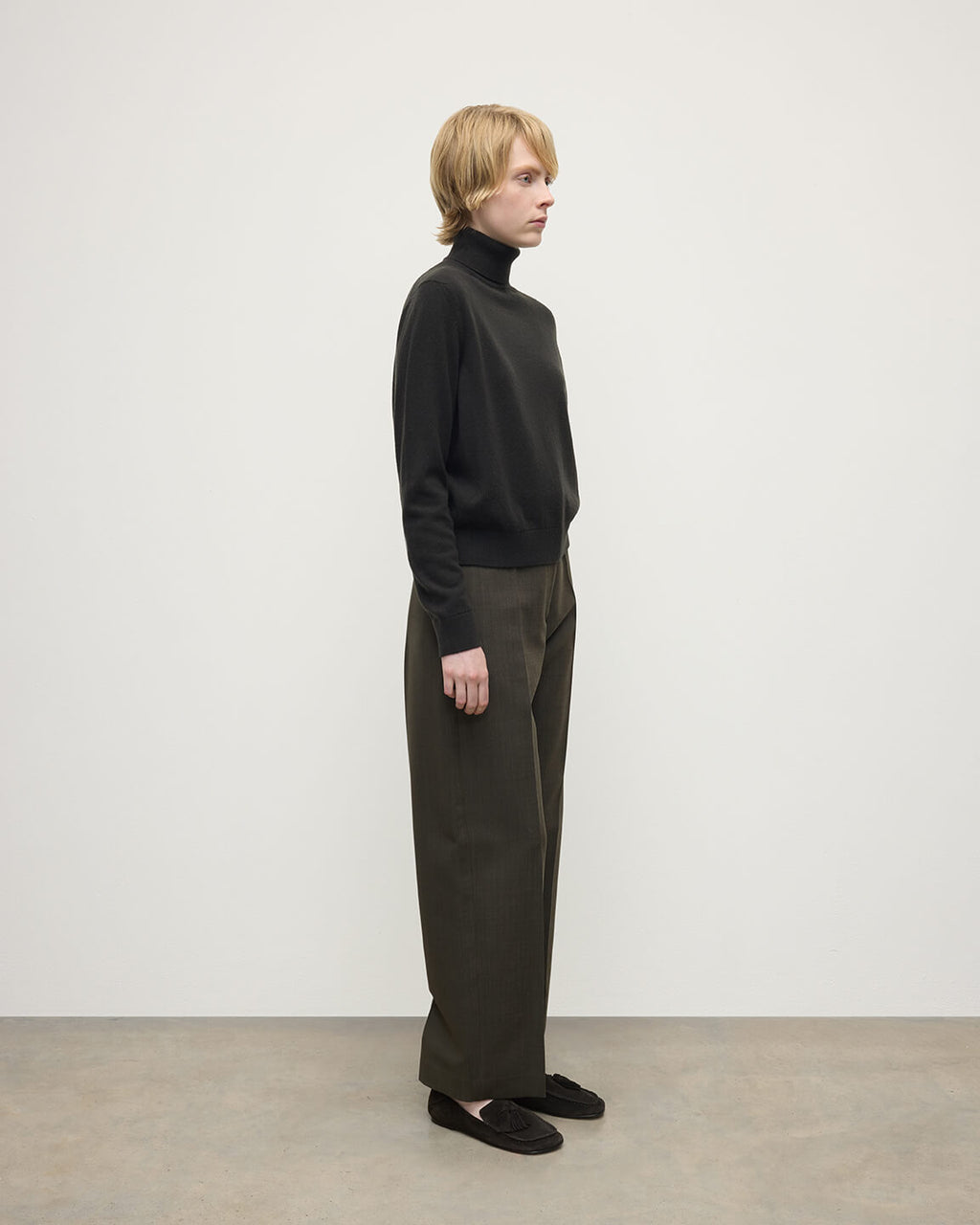 Classic Cashmere Dark Grey Roll Neck Jumper
