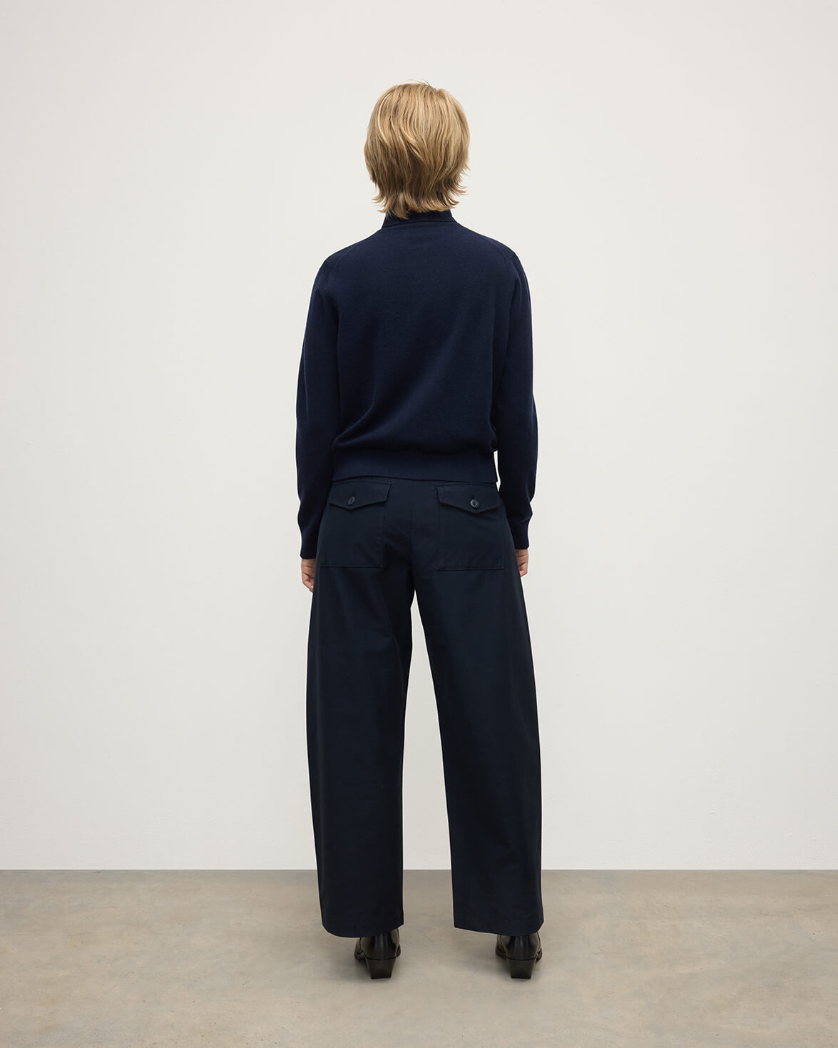 Classic Cashmere Dark Navy Roll Neck Jumper