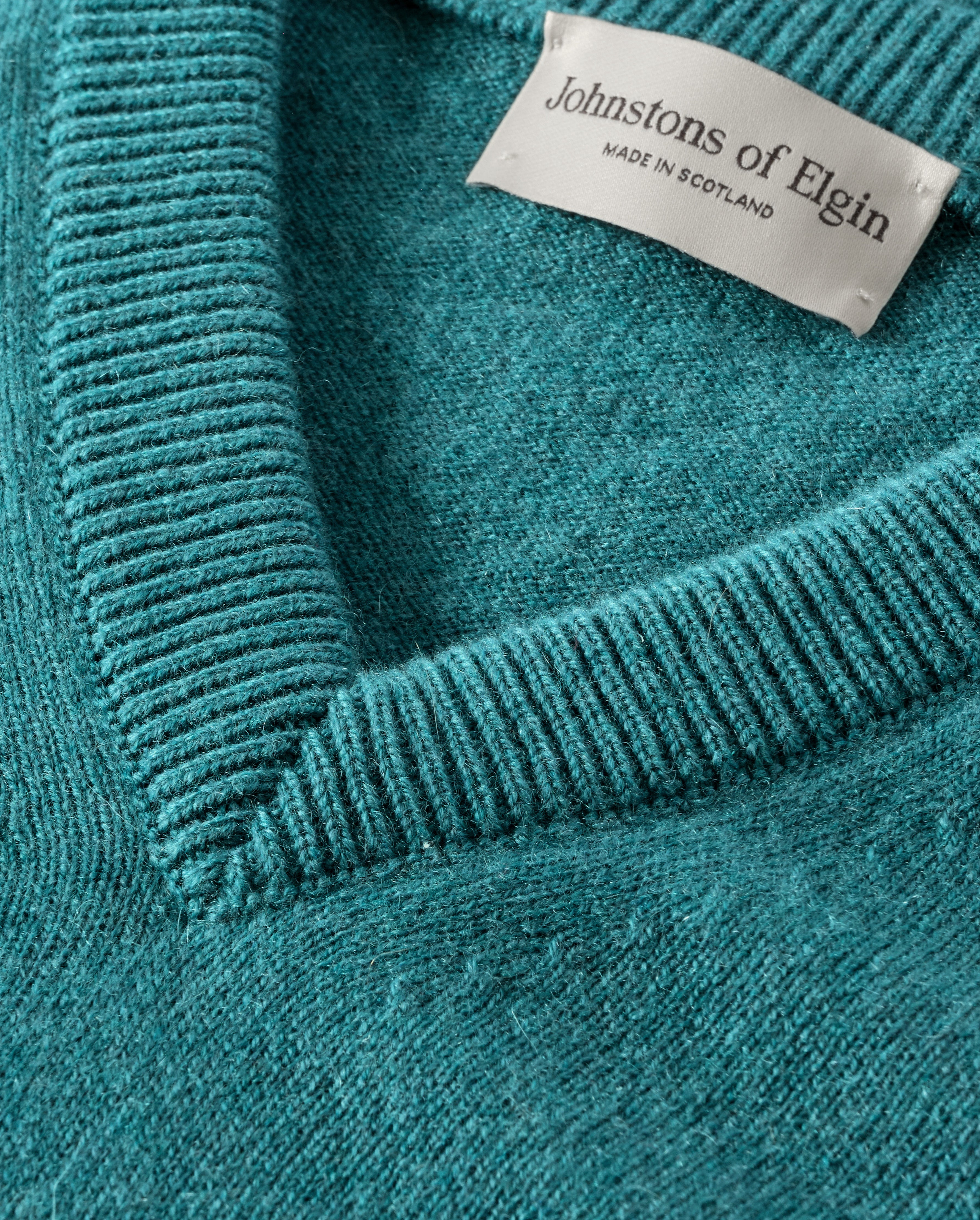 Rory Green Classic Cashmere V-Neck Jumper