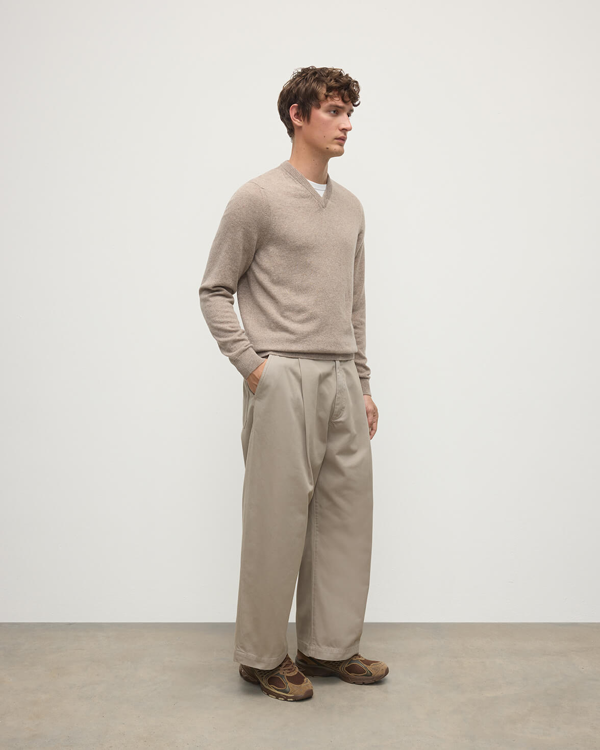Rory Brown Classic Cashmere V-Neck Jumper