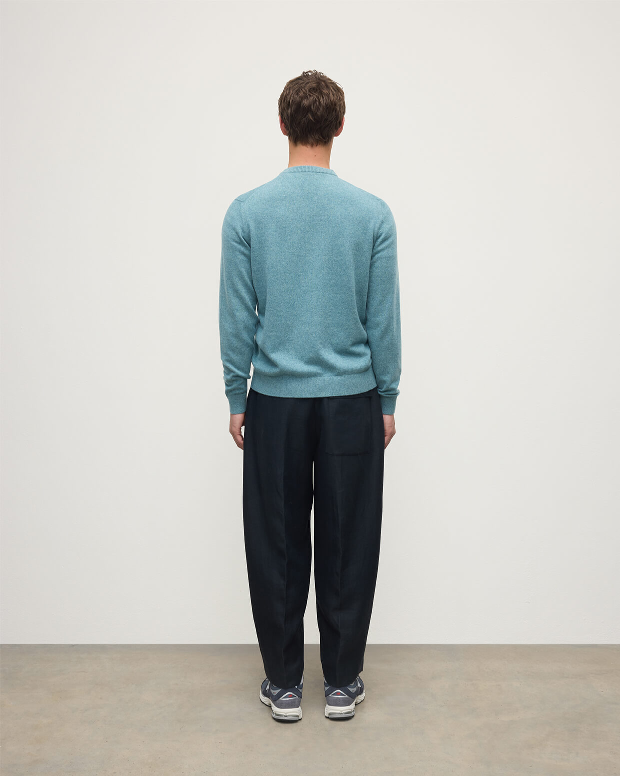 Rory Green Classic Cashmere V-Neck Jumper
