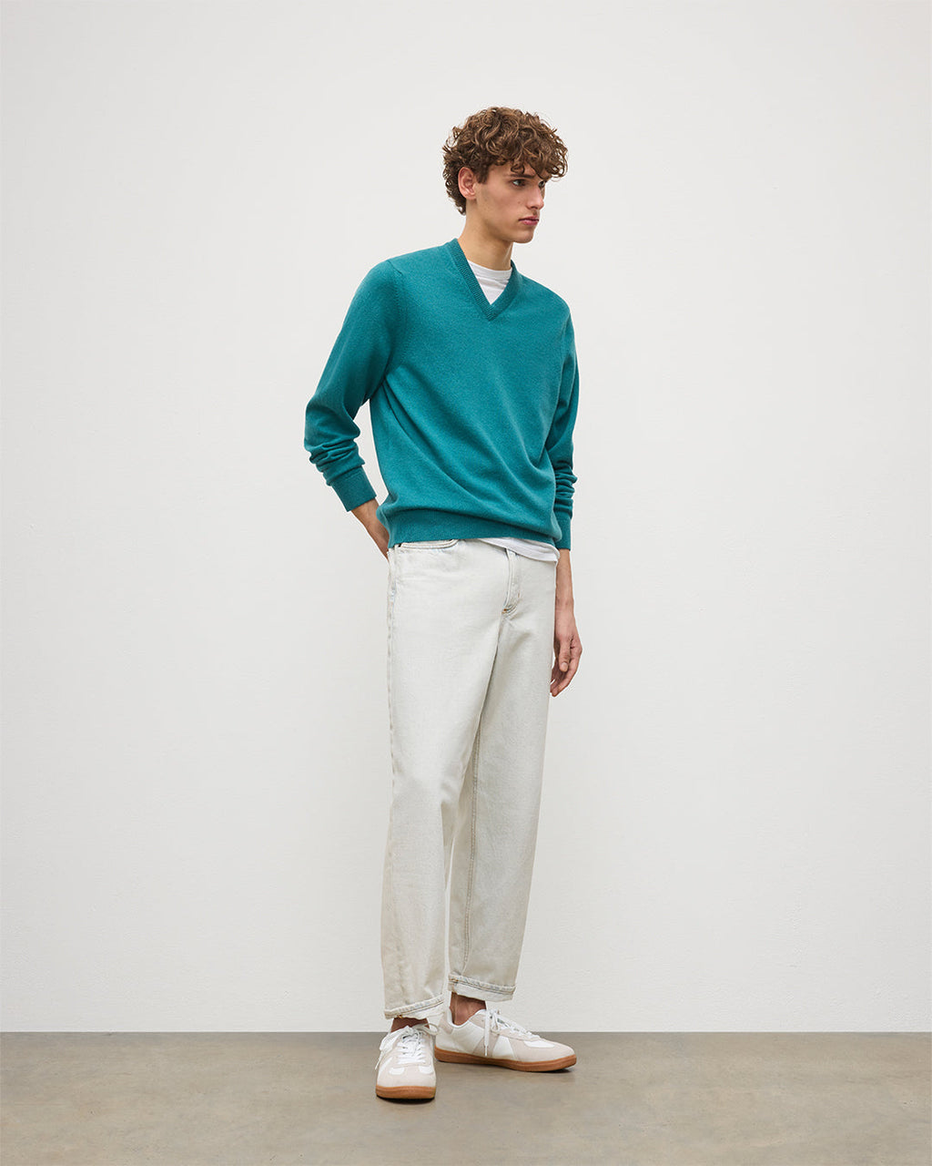 Rory Green Classic Cashmere V-Neck Jumper