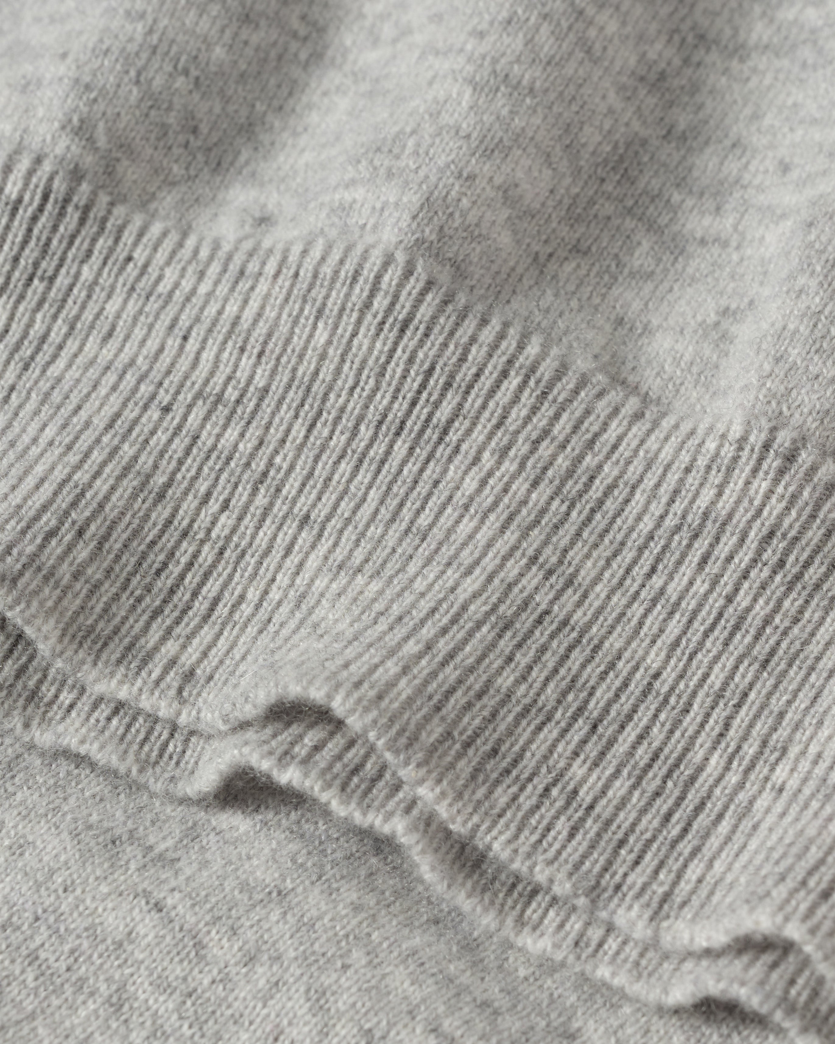 Iris Pale Grey Classic Cashmere Tank