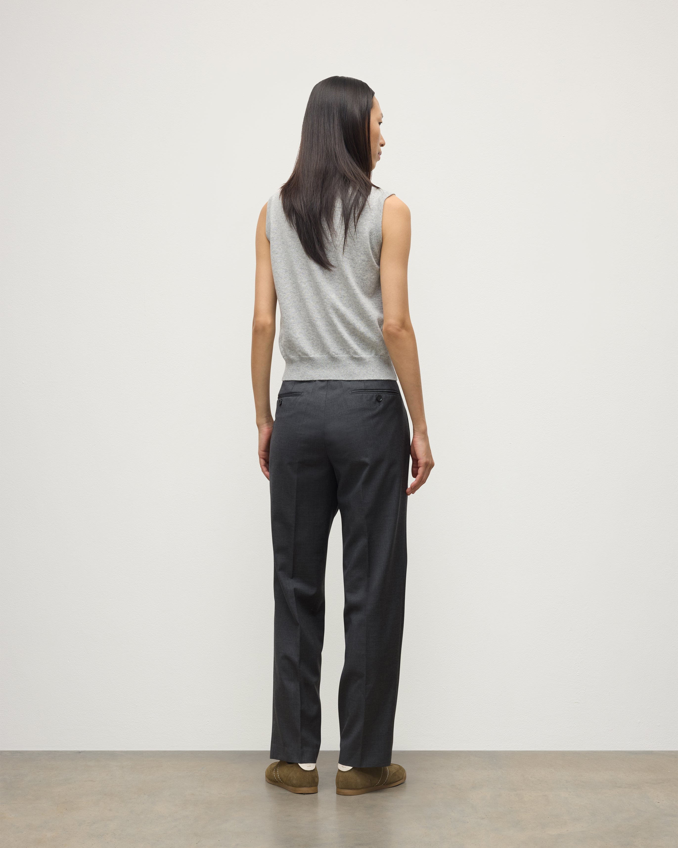 Iris Pale Grey Classic Cashmere Tank