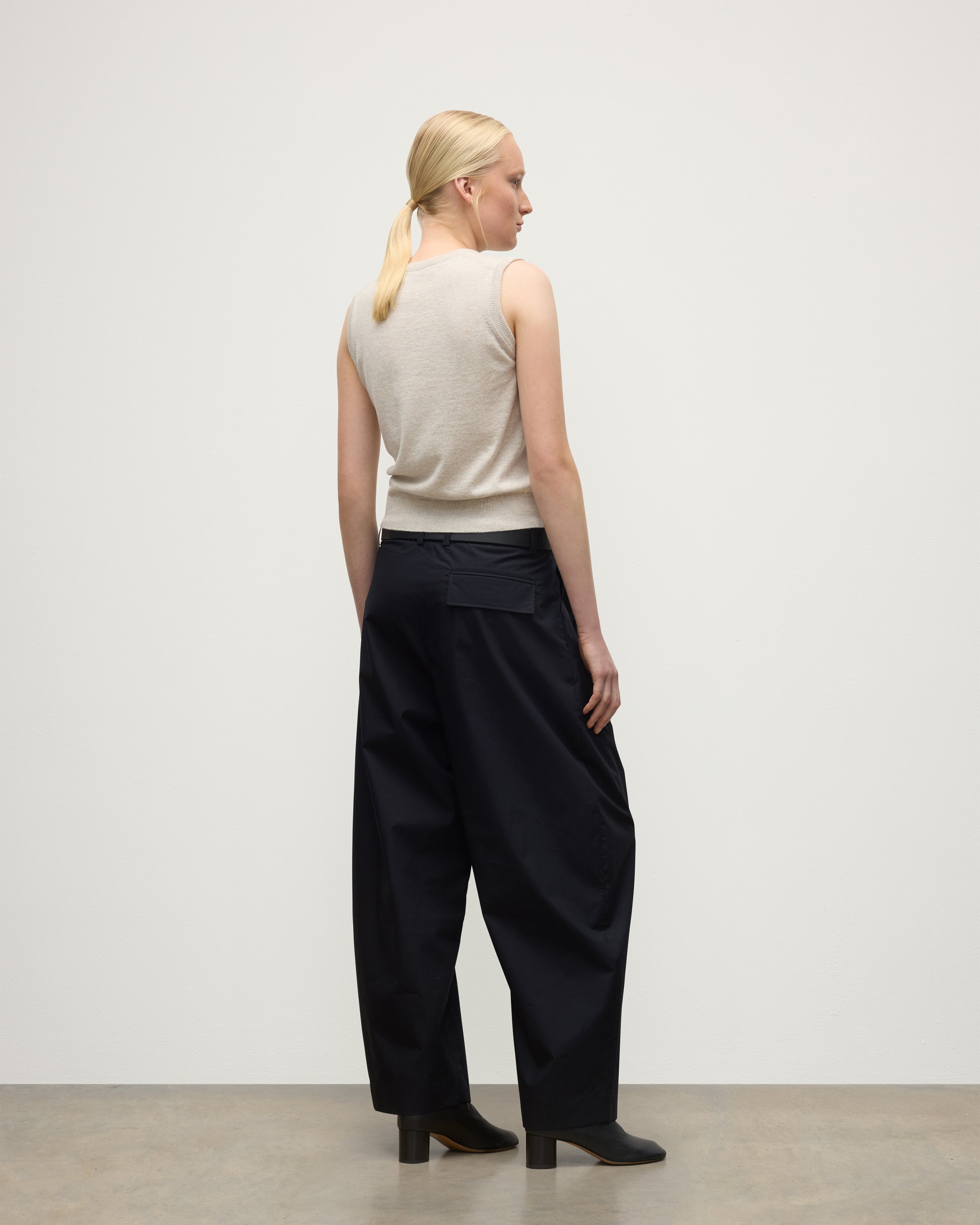 Iris Natural Classic Cashmere Tank