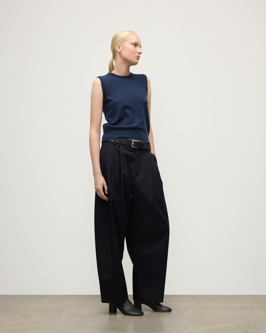 Iris Navy Classic Cashmere Tank