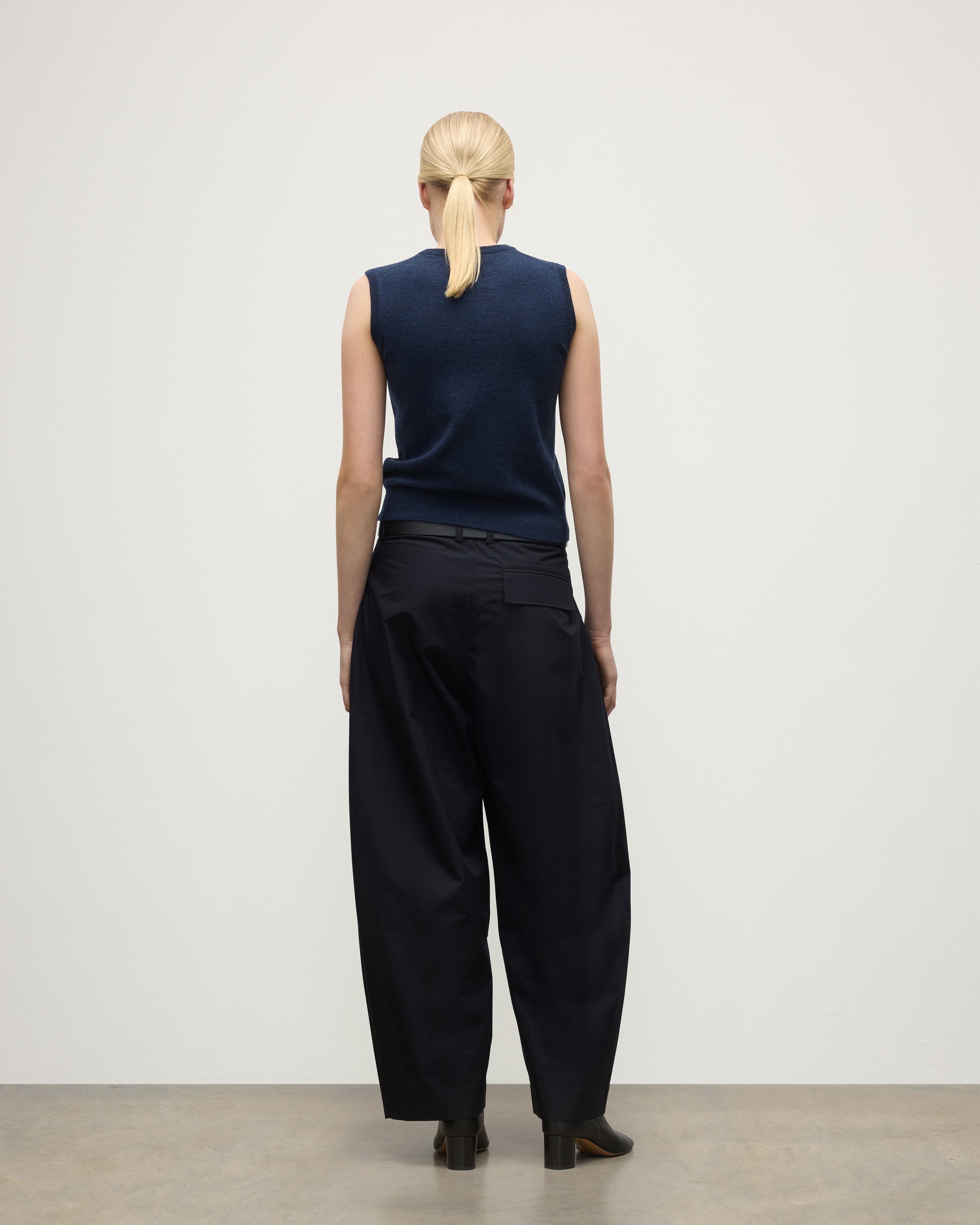 Iris Navy Classic Cashmere Tank