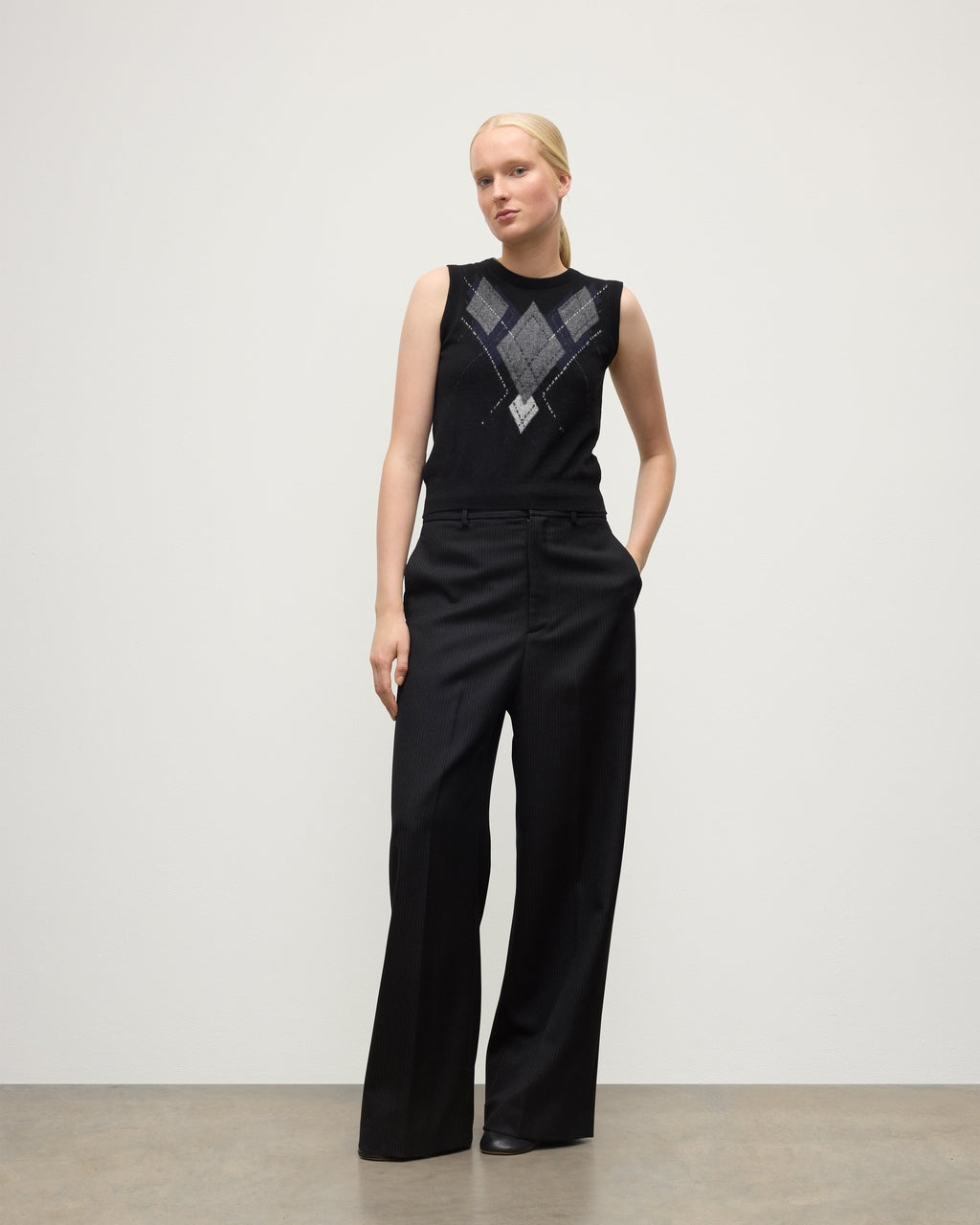 Le Jabots Black Cashmere Tank