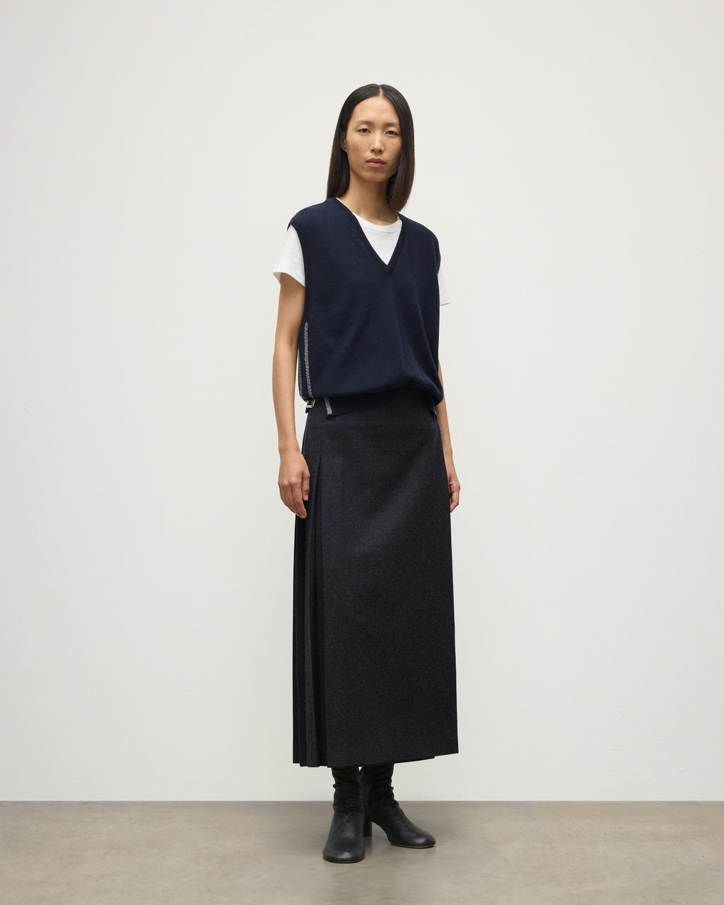 Tilda Dark Navy Cashmere Tank