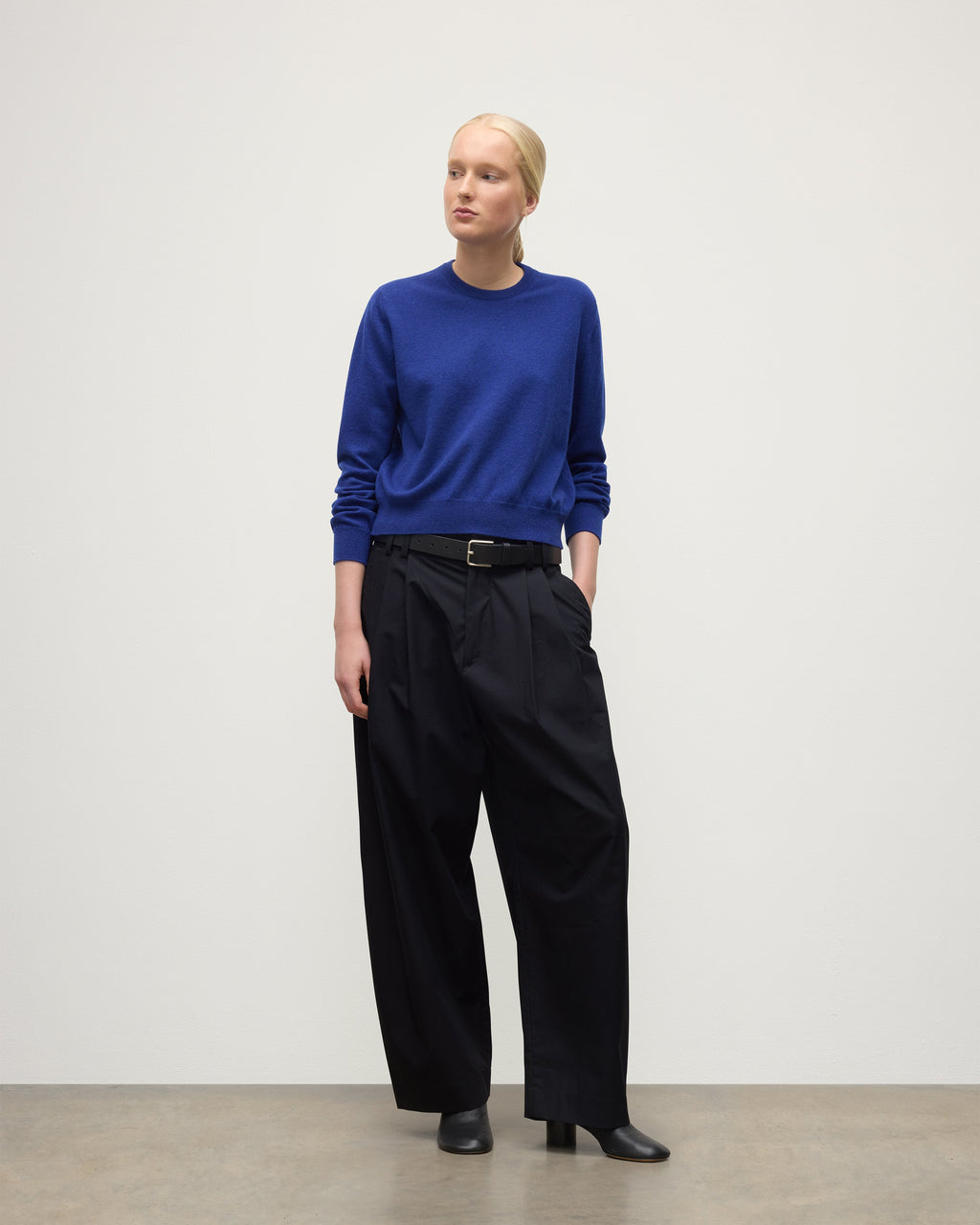 Lunan Blue Classic Cashmere Crew Jumper