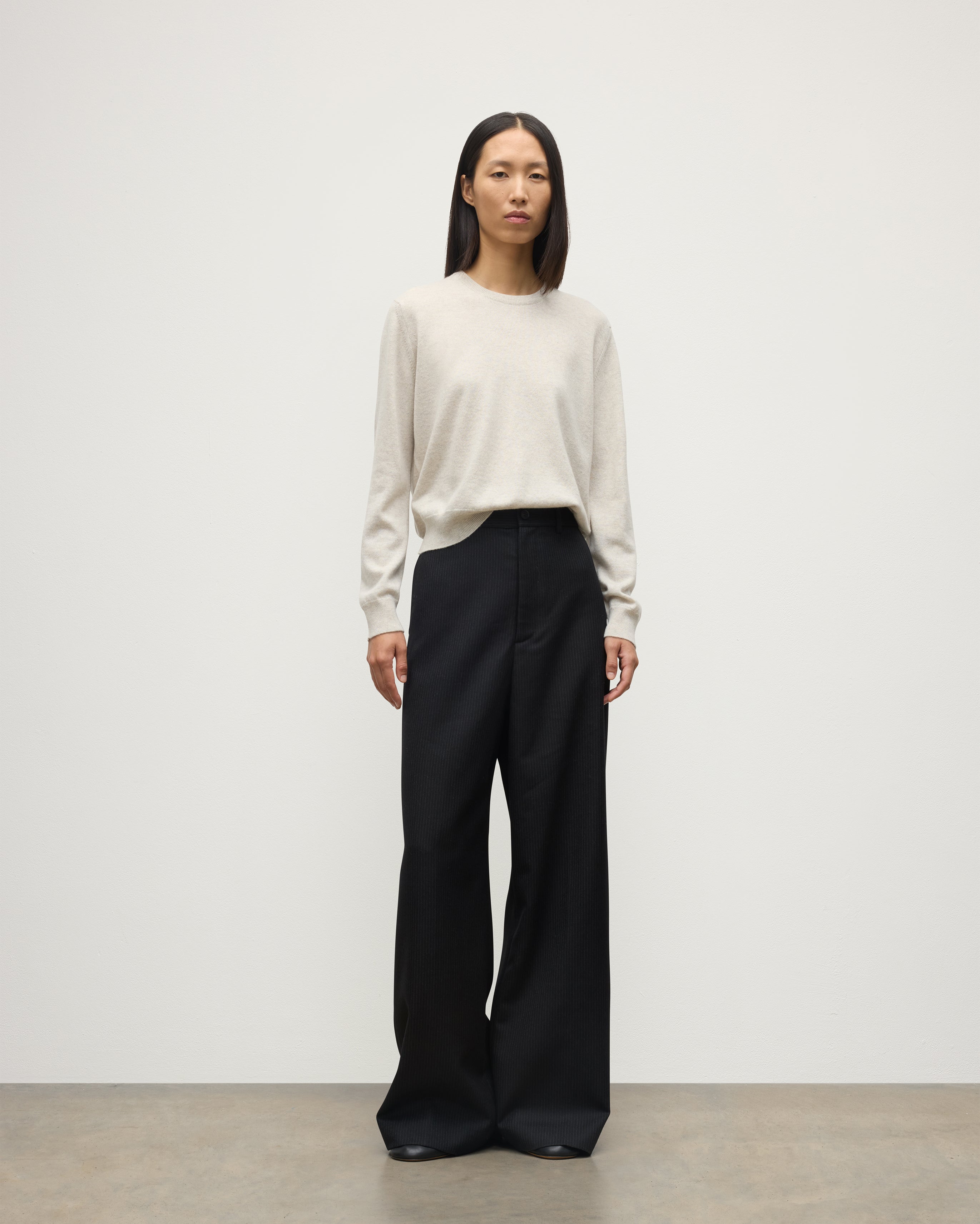 Lunan Natural Classic Cashmere Crew Jumper