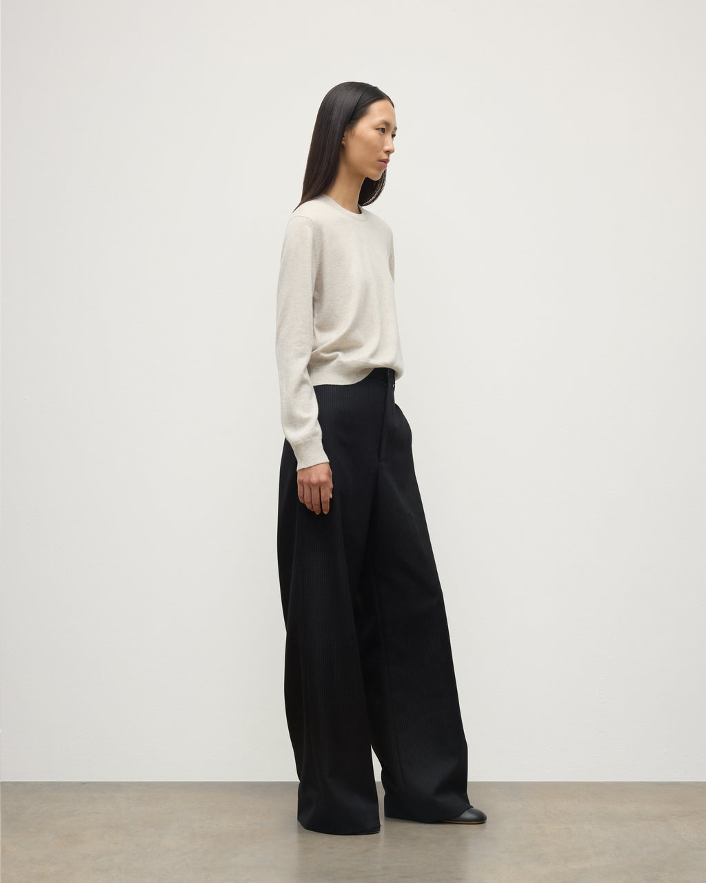 Lunan Natural Classic Cashmere Crew Jumper
