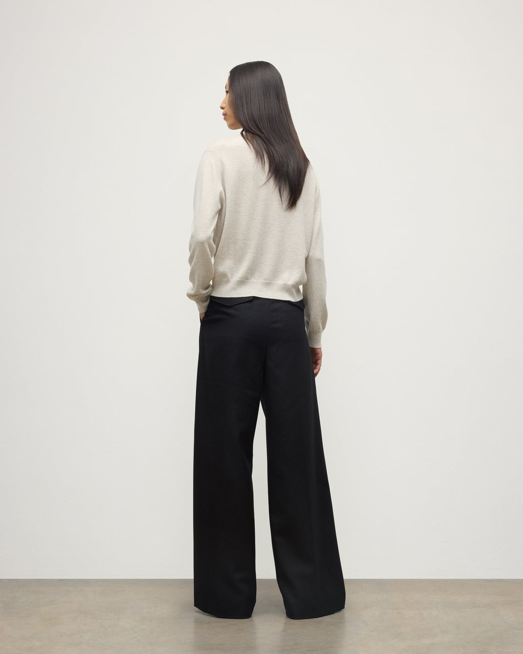 Lunan Natural Classic Cashmere Crew Jumper