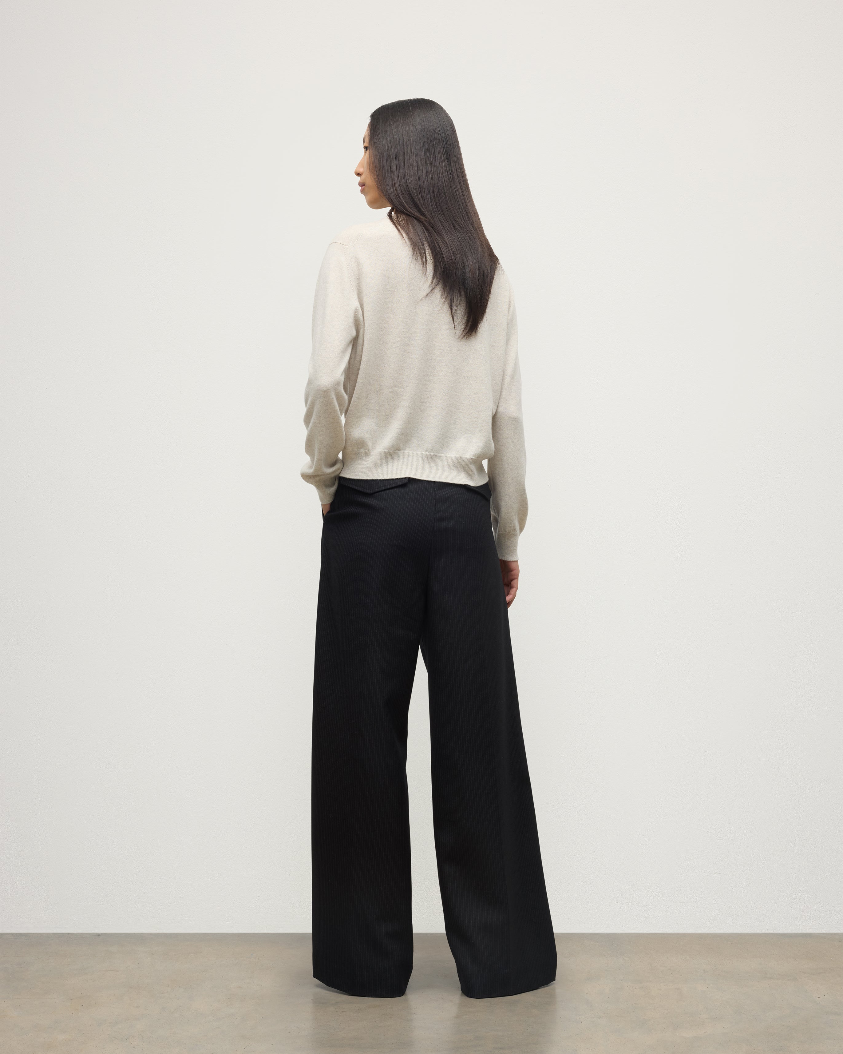 Lunan Natural Classic Cashmere Crew Jumper