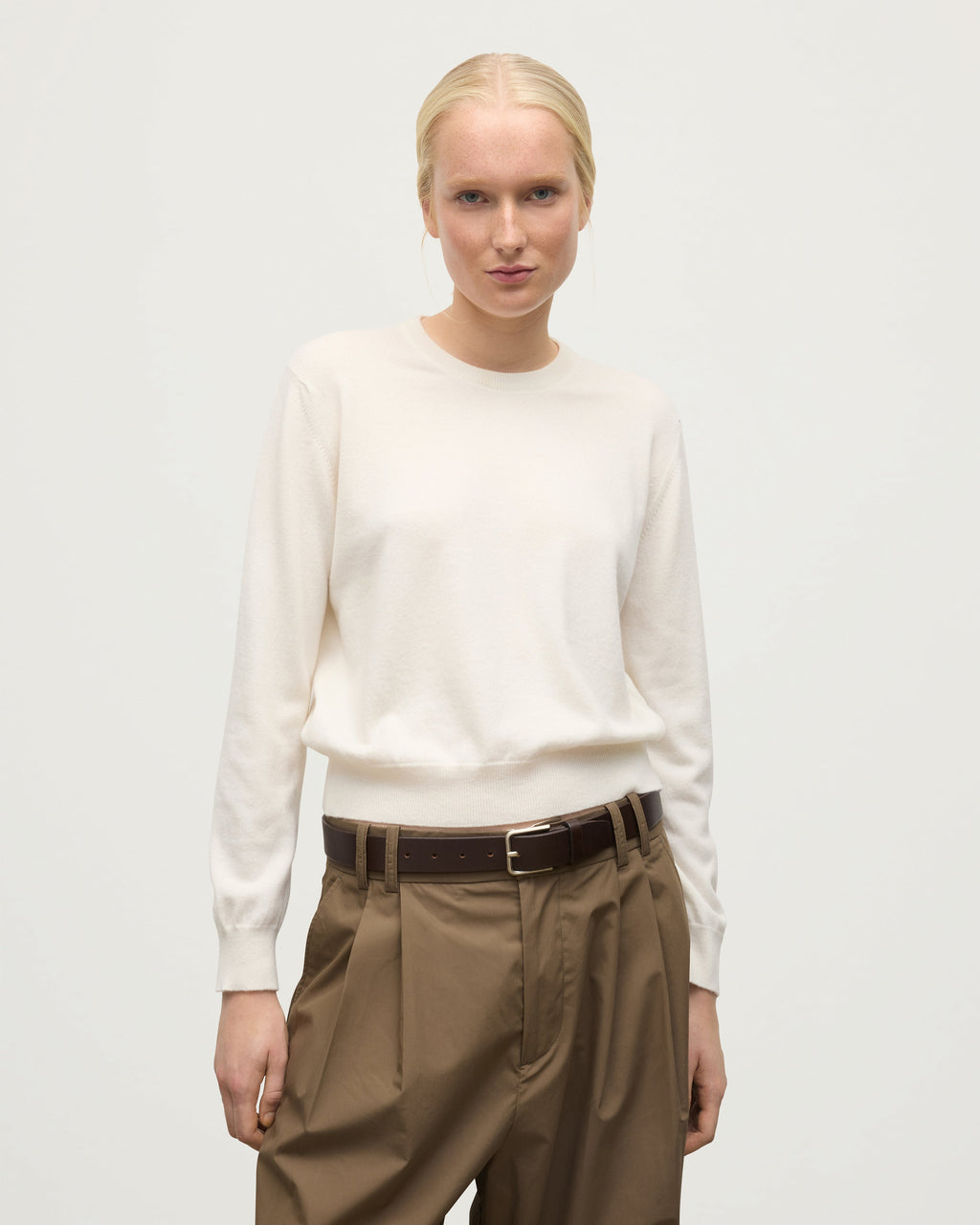 Lunan White Classic Cashmere Crew Jumper