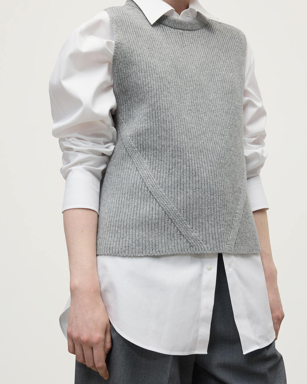 Sleeveless Light Grey Cashmere Tank Top