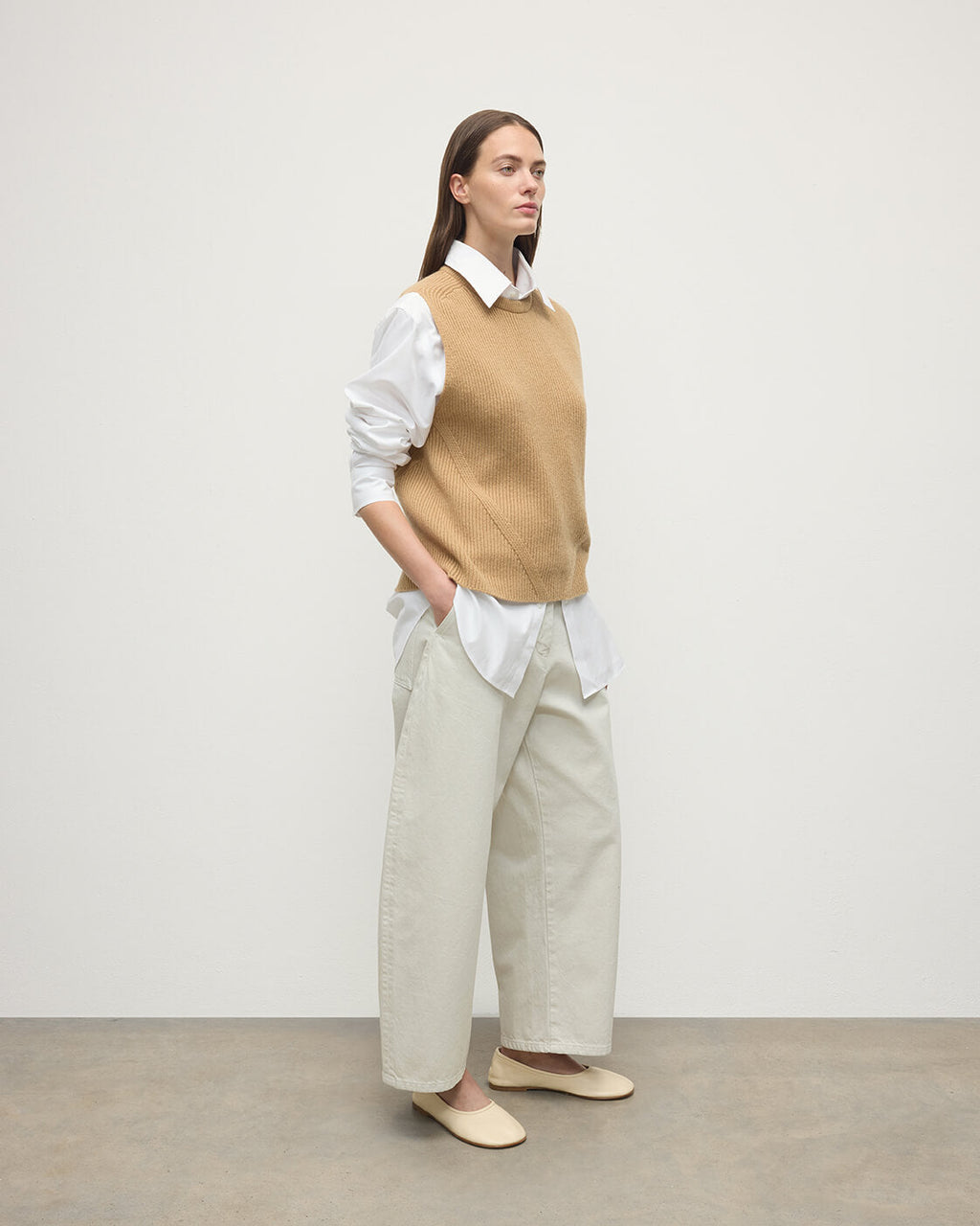 Sleeveless Camel Cashmere Tank Top