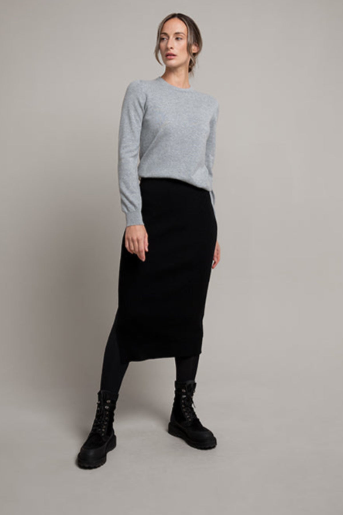 Black Ribbed Cashmere Tube Skirt
