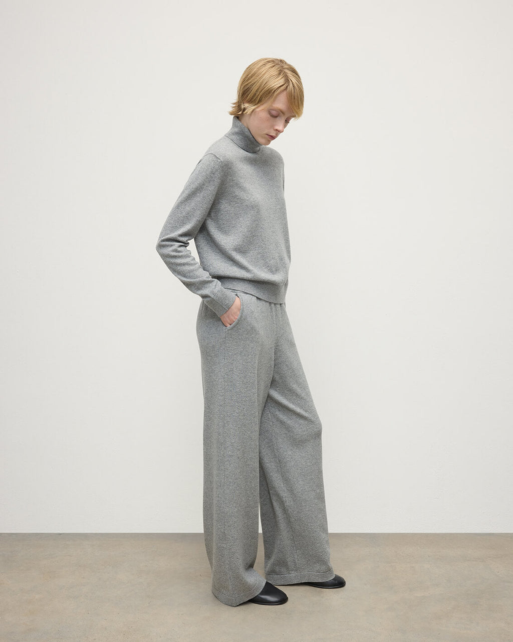 Wide Leg Light Grey Cashmere Trousers