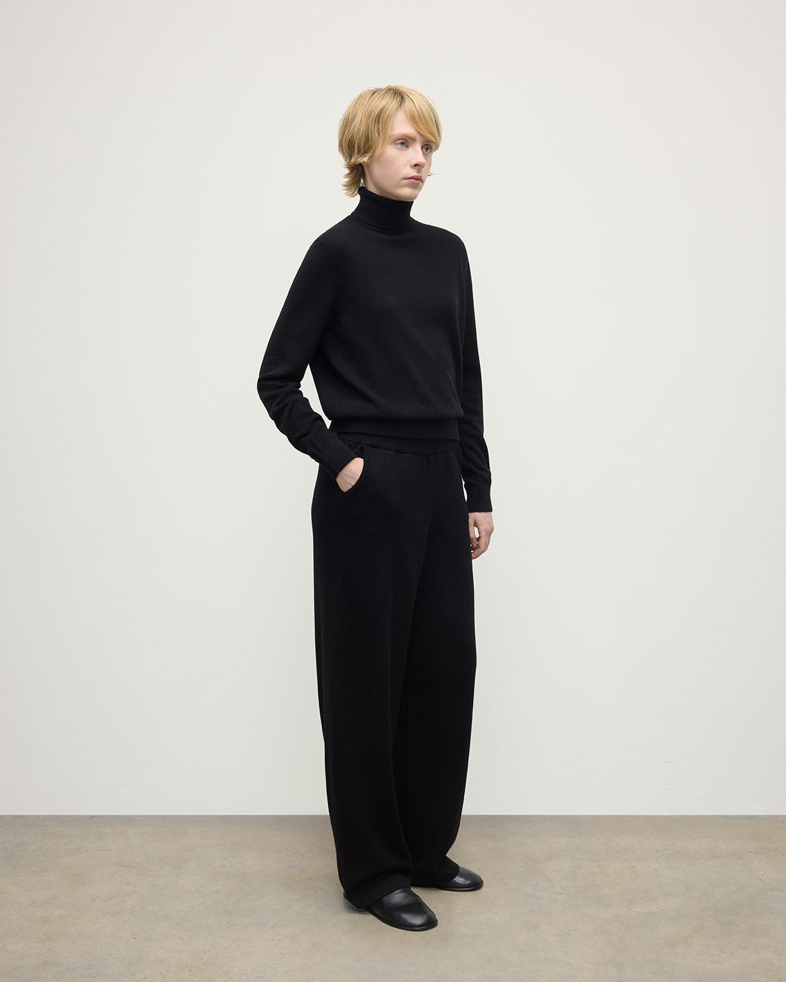 Wide Leg Black Cashmere Trousers