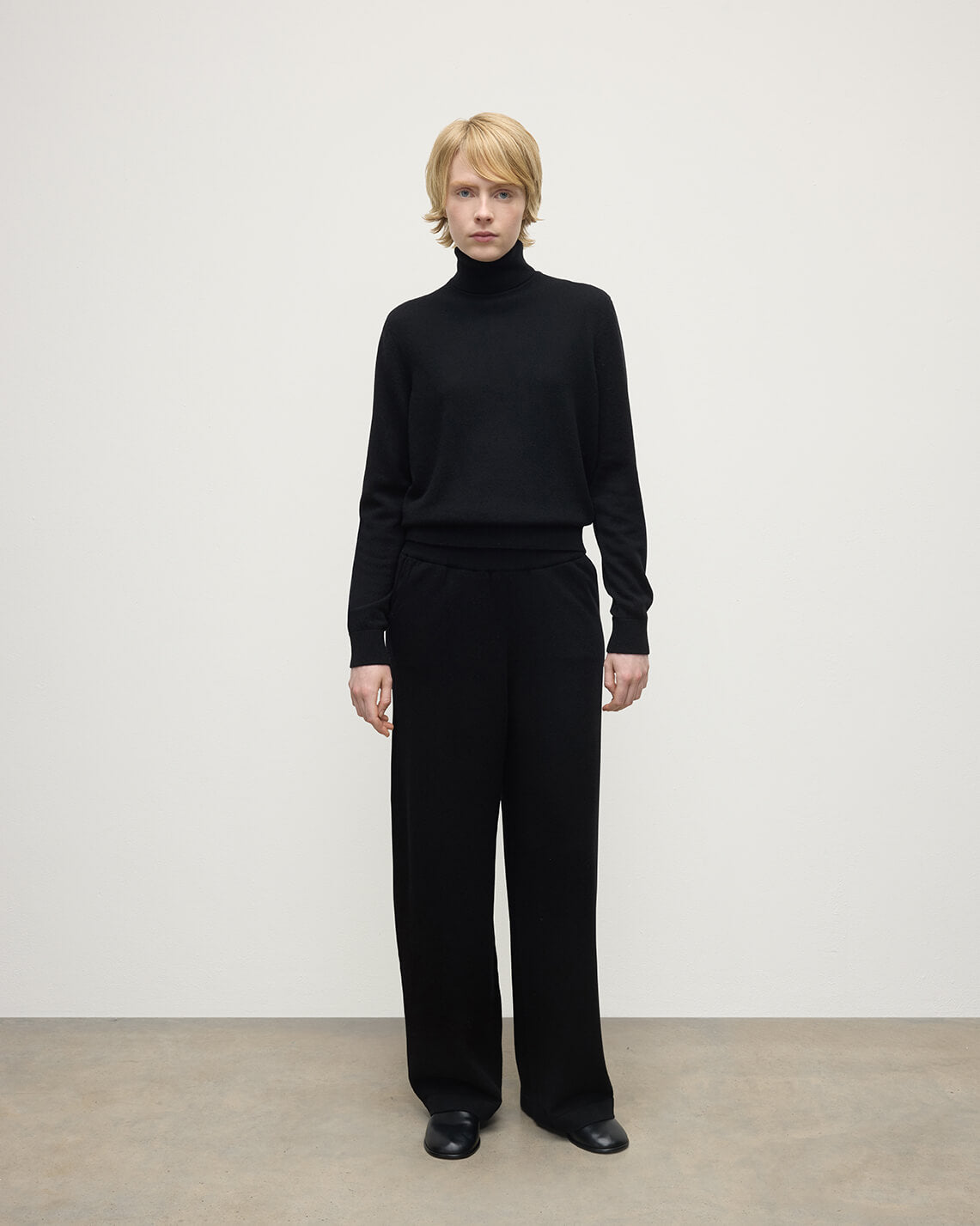 Wide Leg Black Cashmere Trousers