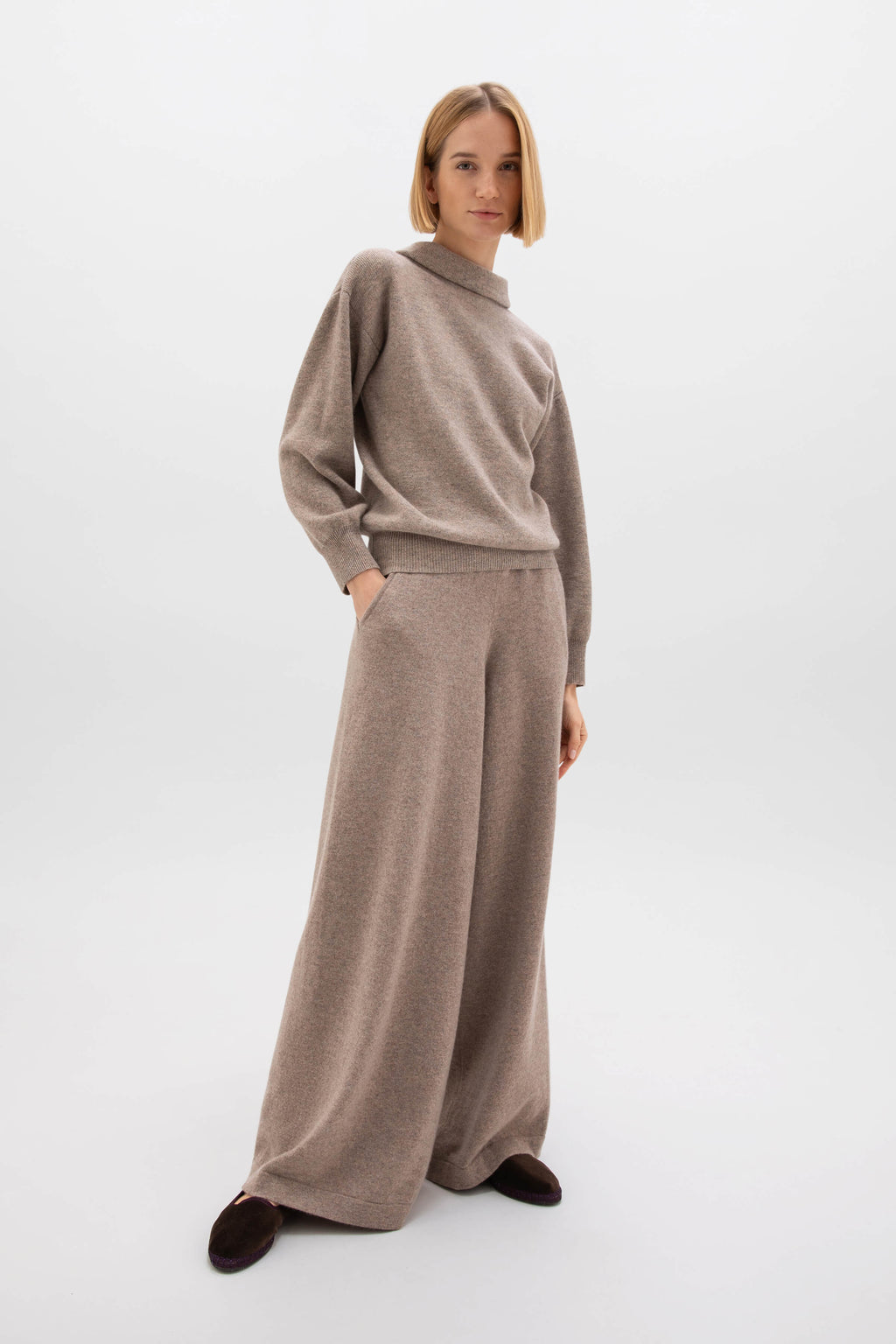 Reversible Collar Light Brown Cashmere Jumper
