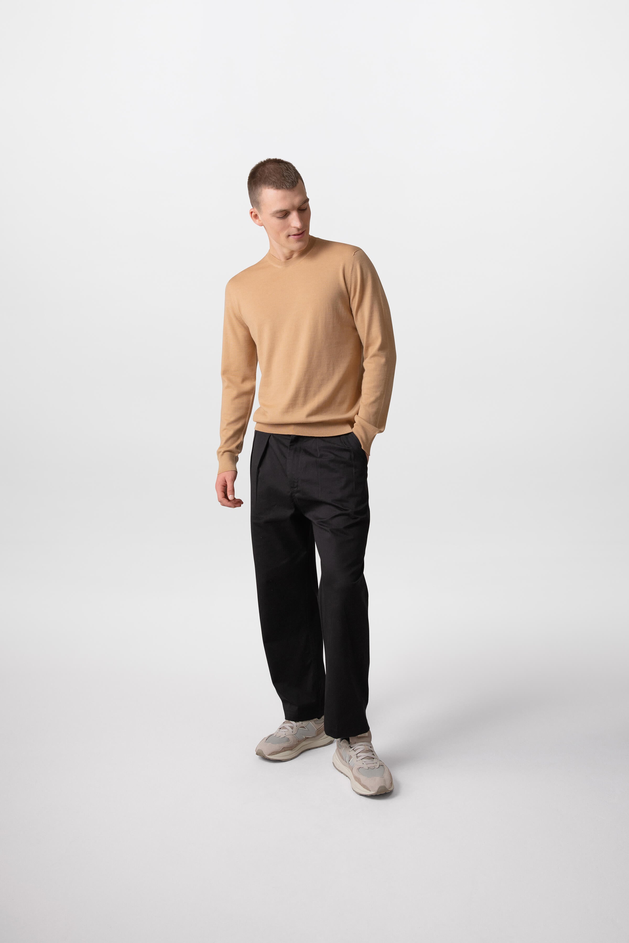 Merino Round Neck Camel Jumper