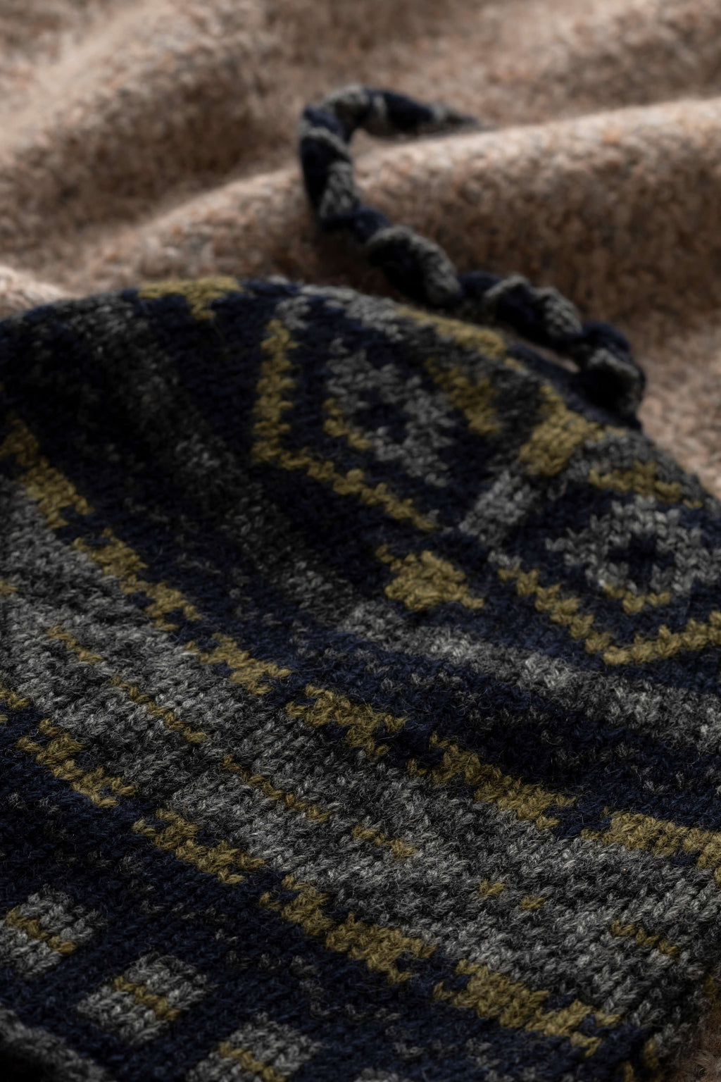 Children's Cashmere Dark Navy Fairisle Beanie