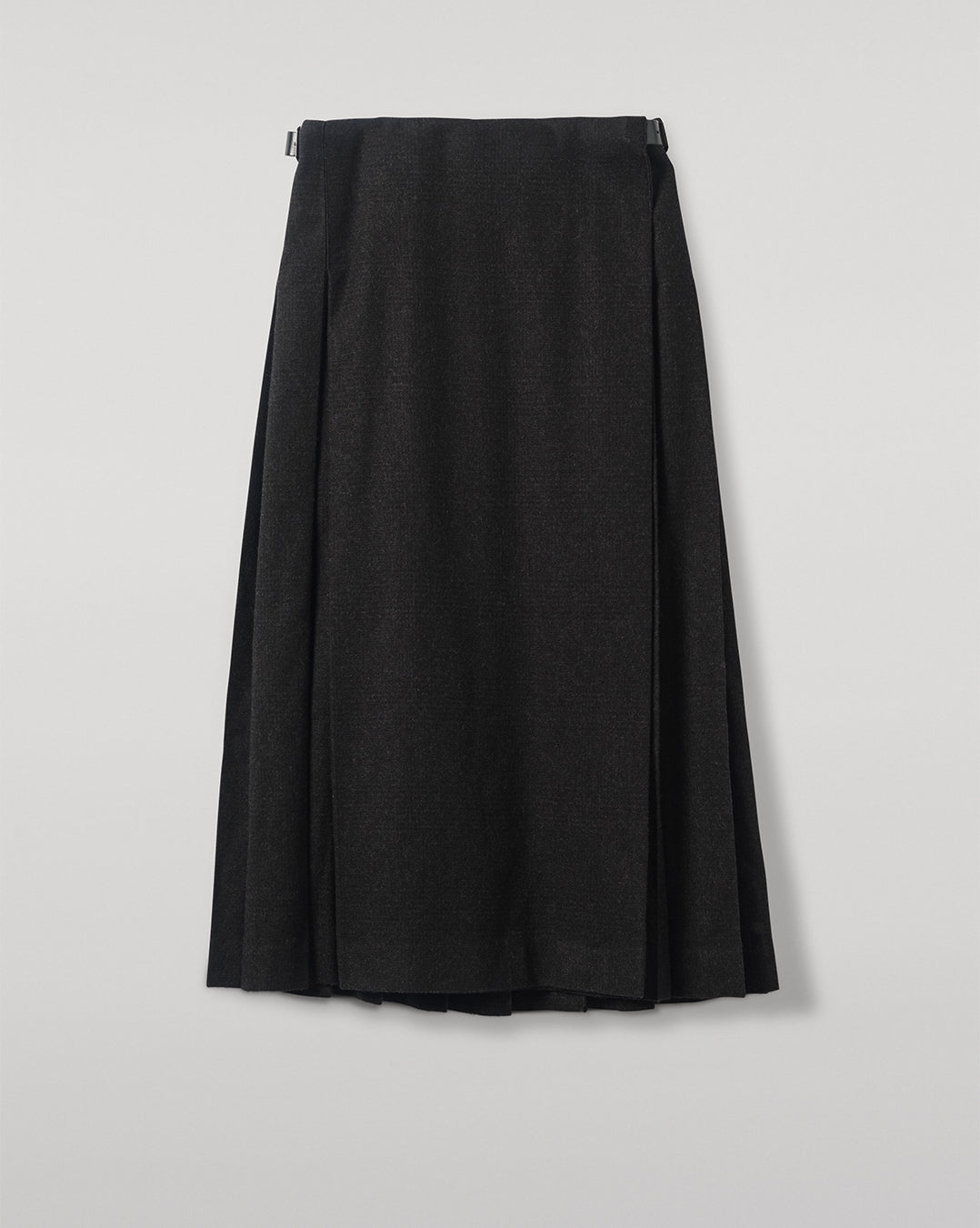 Le Kilt | Johnstons of Elgin Charcoal Long Kilt