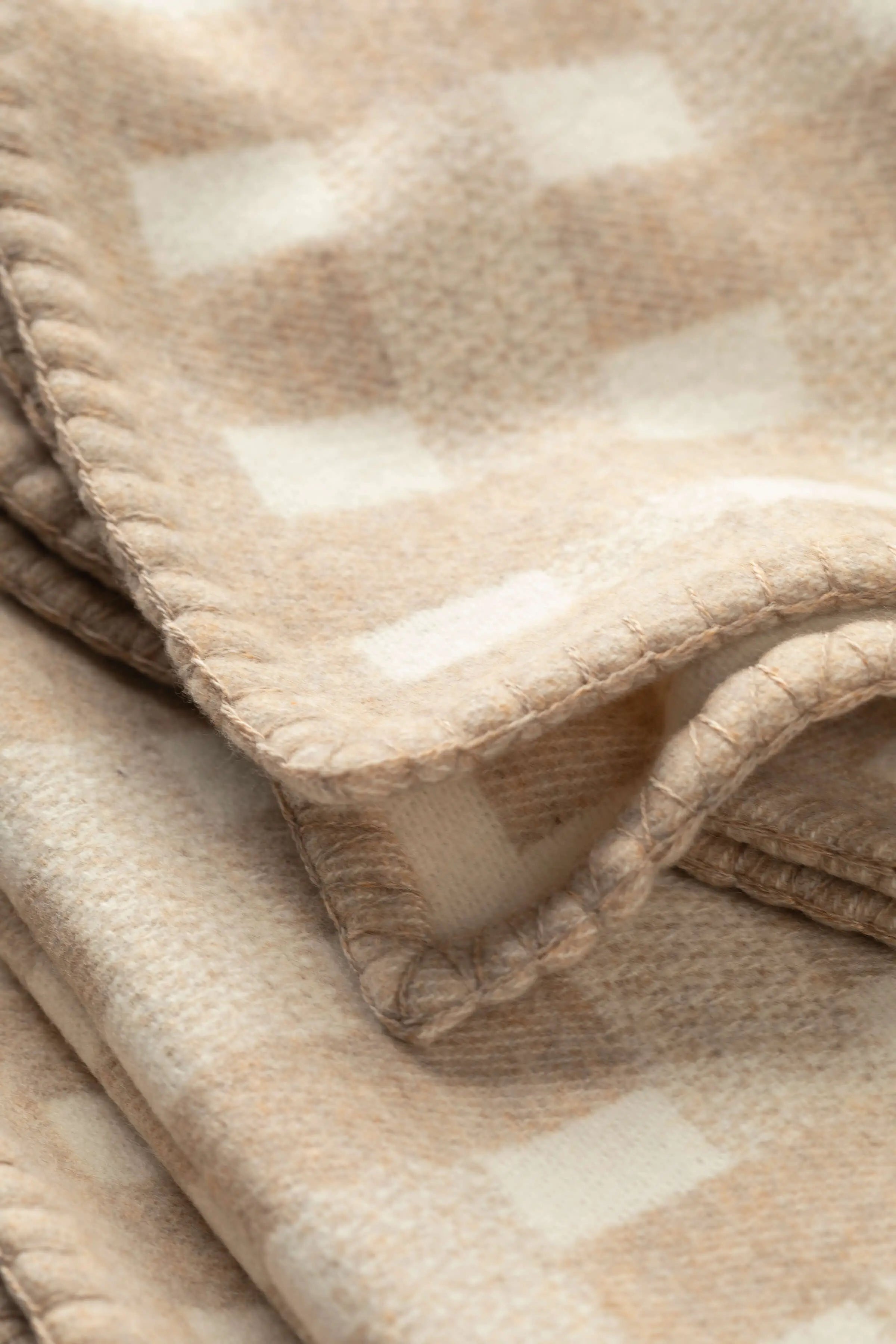 Blanket Stitched Basketweave Natural Throw