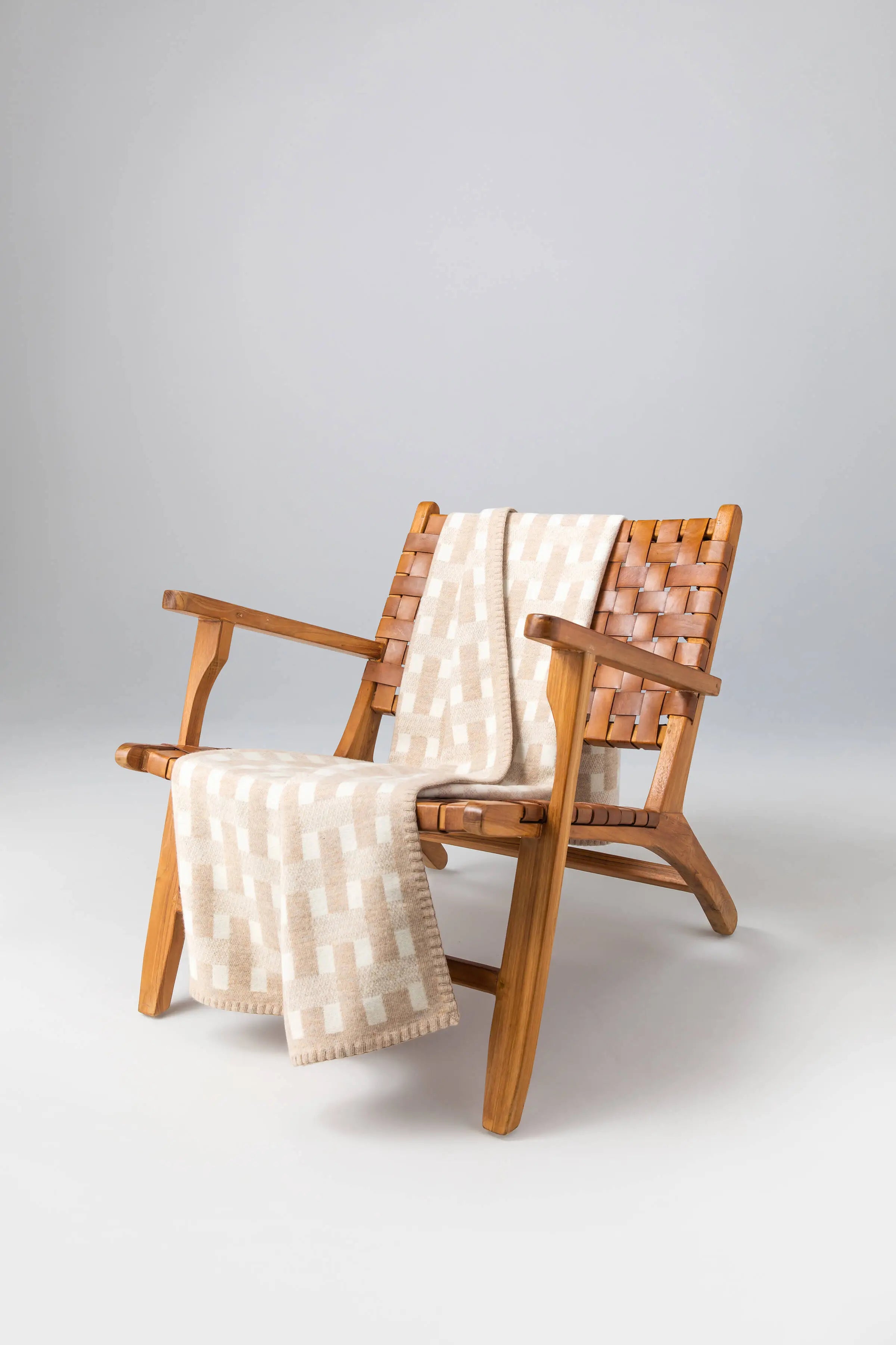 Blanket Stitched Basketweave Natural Throw