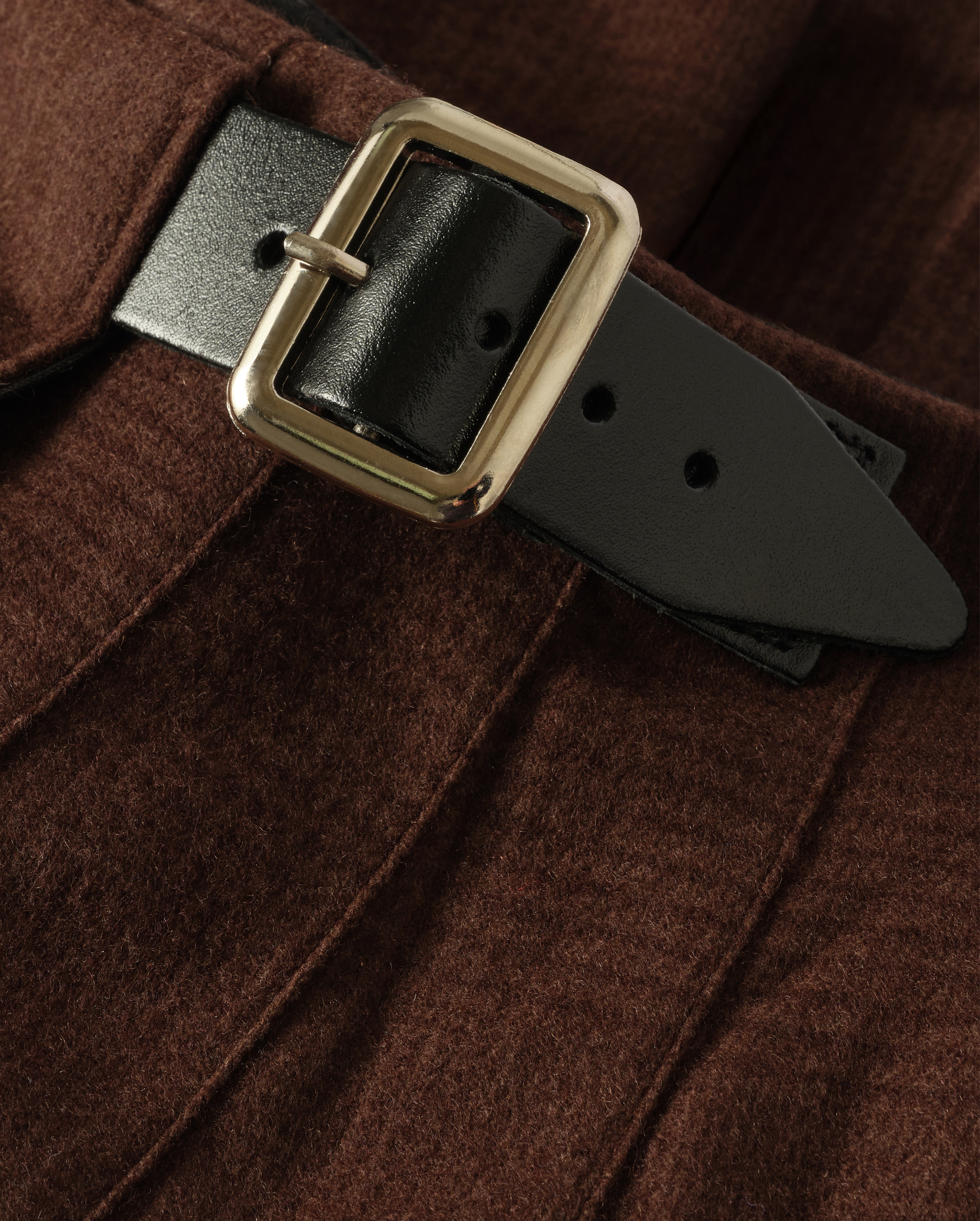 Le Kilt | Johnstons of Elgin Brown Long Kilt