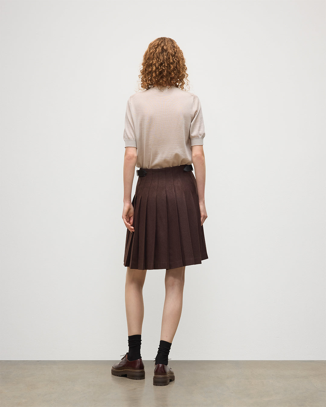 Le Kilt | Johnstons of Elgin Brown Kilt