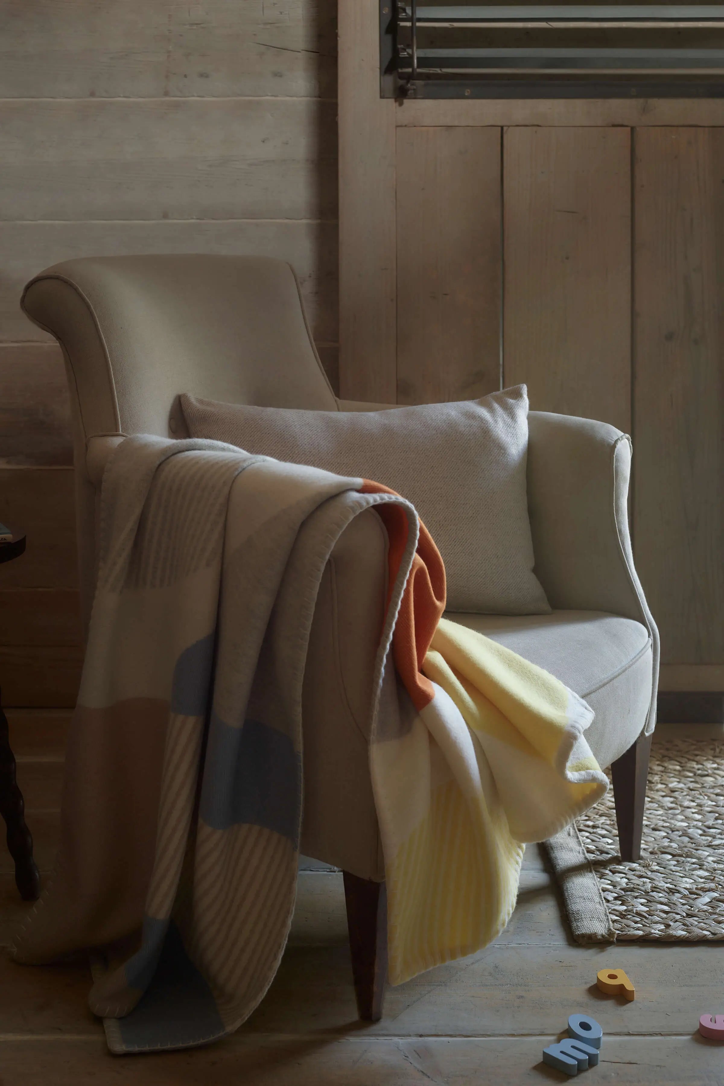 Children's Blanket in Playful Shapes
