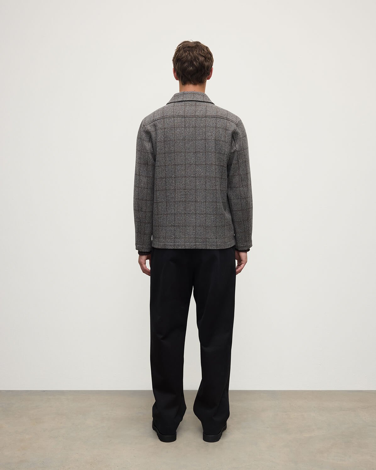 The Weavers Jacket | Peregrine Tweed Windowpane
