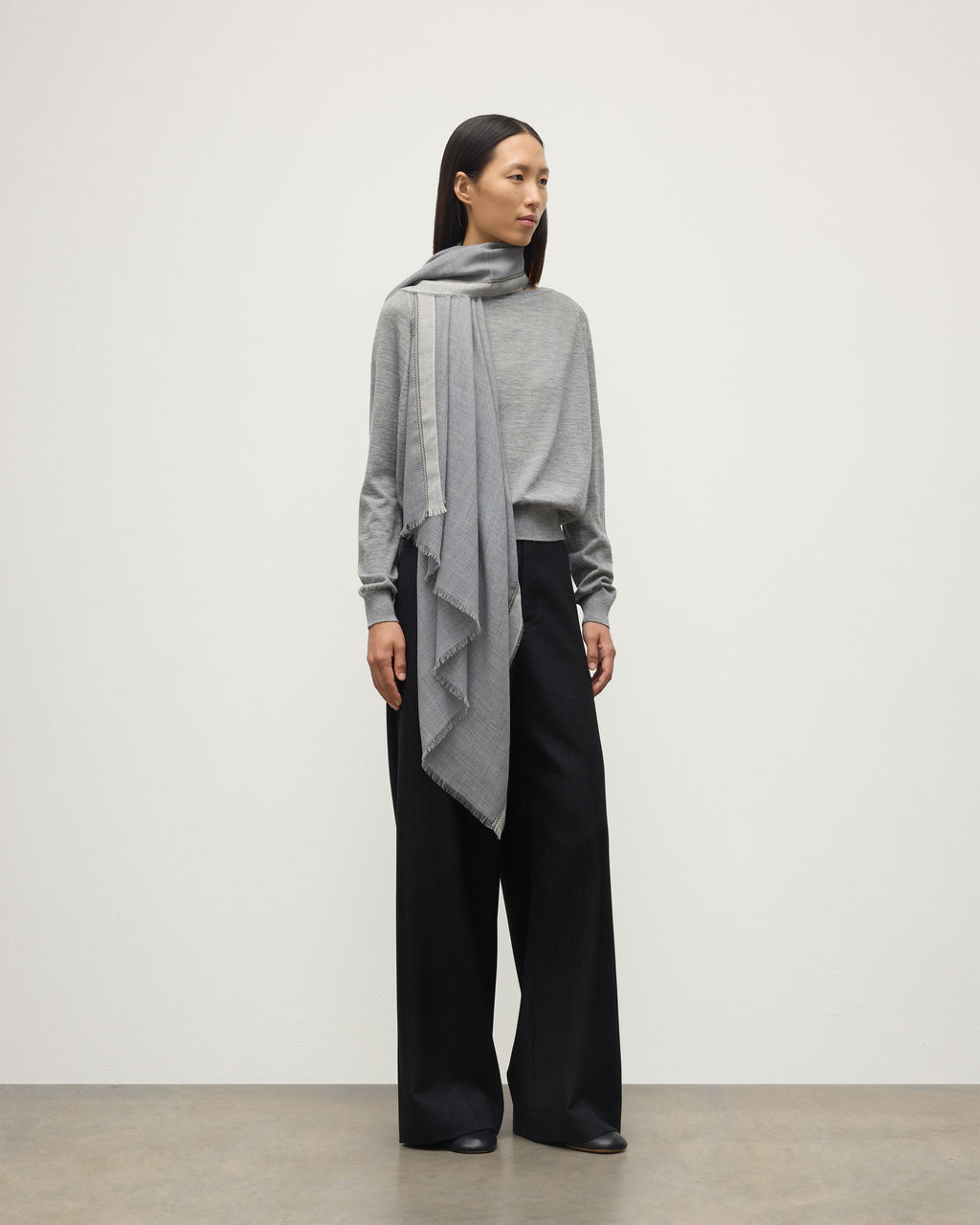 Ives Chevron Border Grey Cashmere Scarf