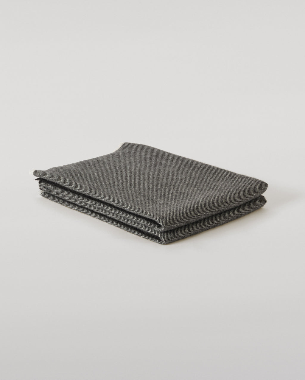 Mountain Twill Black & White Cashmere Throw