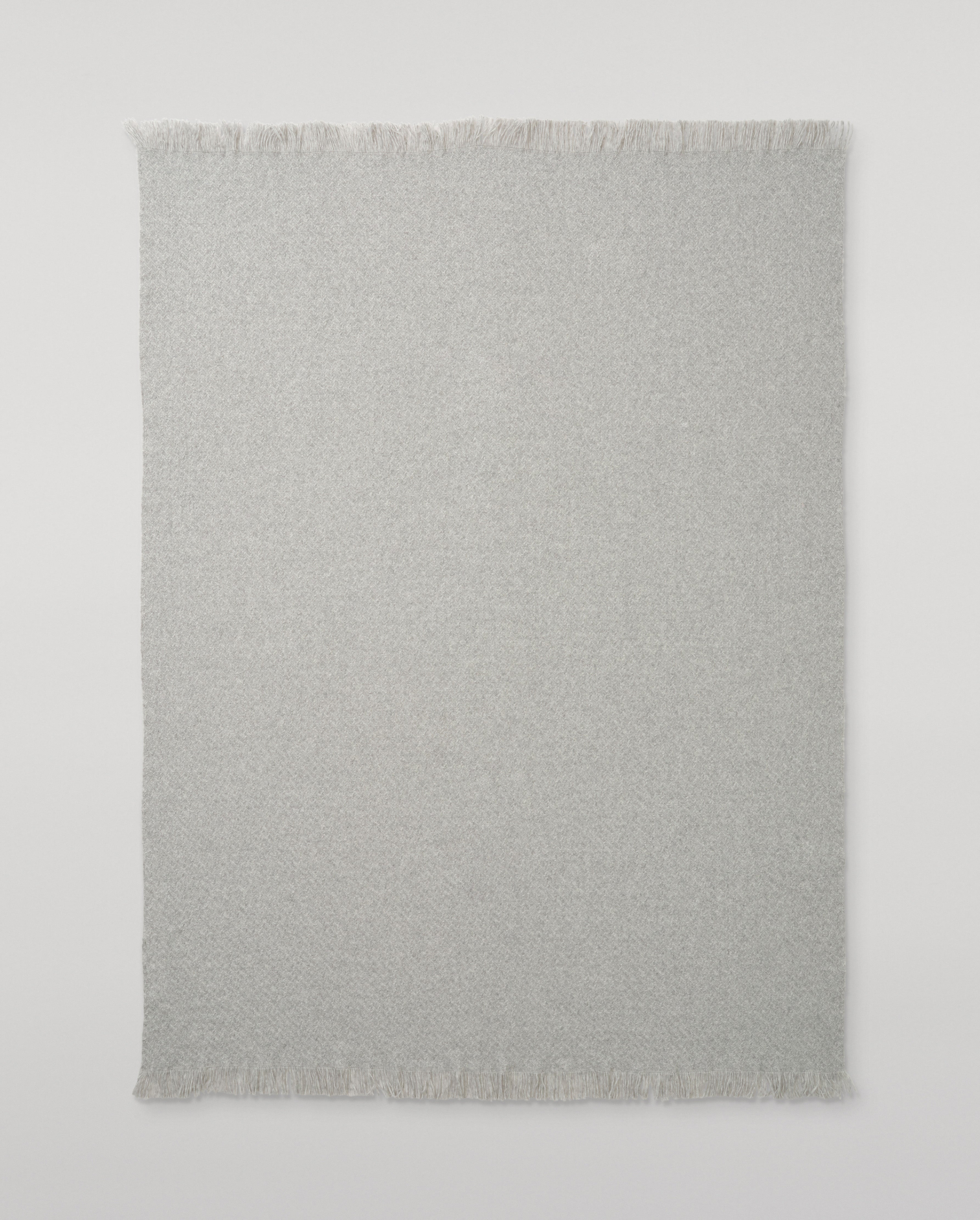 Yarrow Light Grey Cashmere Throw