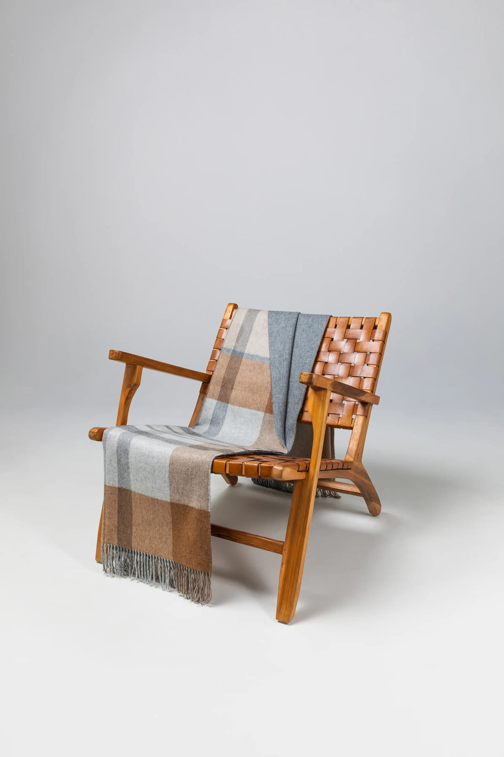 Reversible Cashmere Leven Check Throw