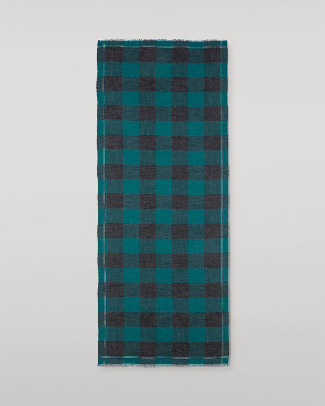 Carnbee Large Gingham Green Cashmere Scarf