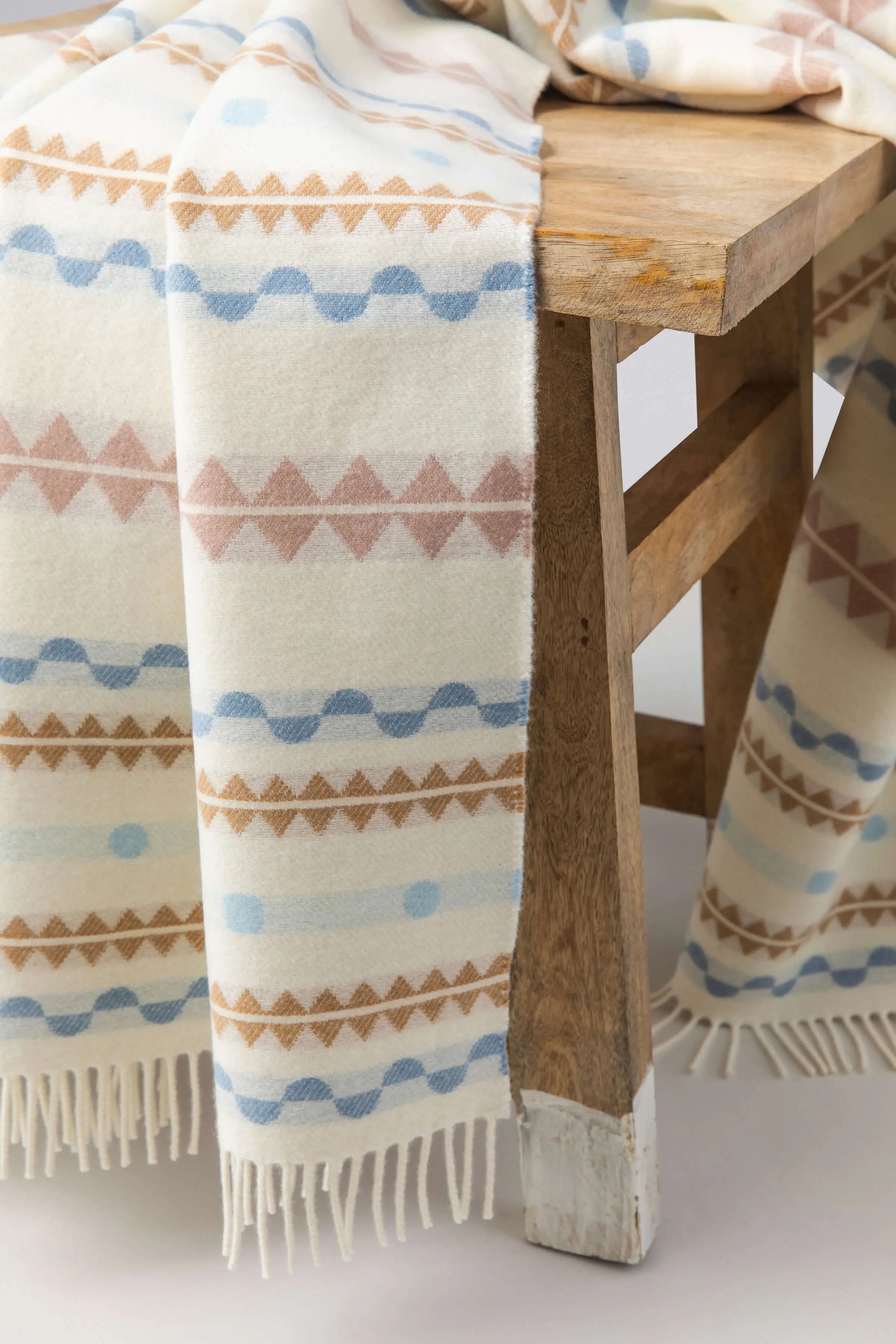 Purled Fringe Children's Blanket in Natural