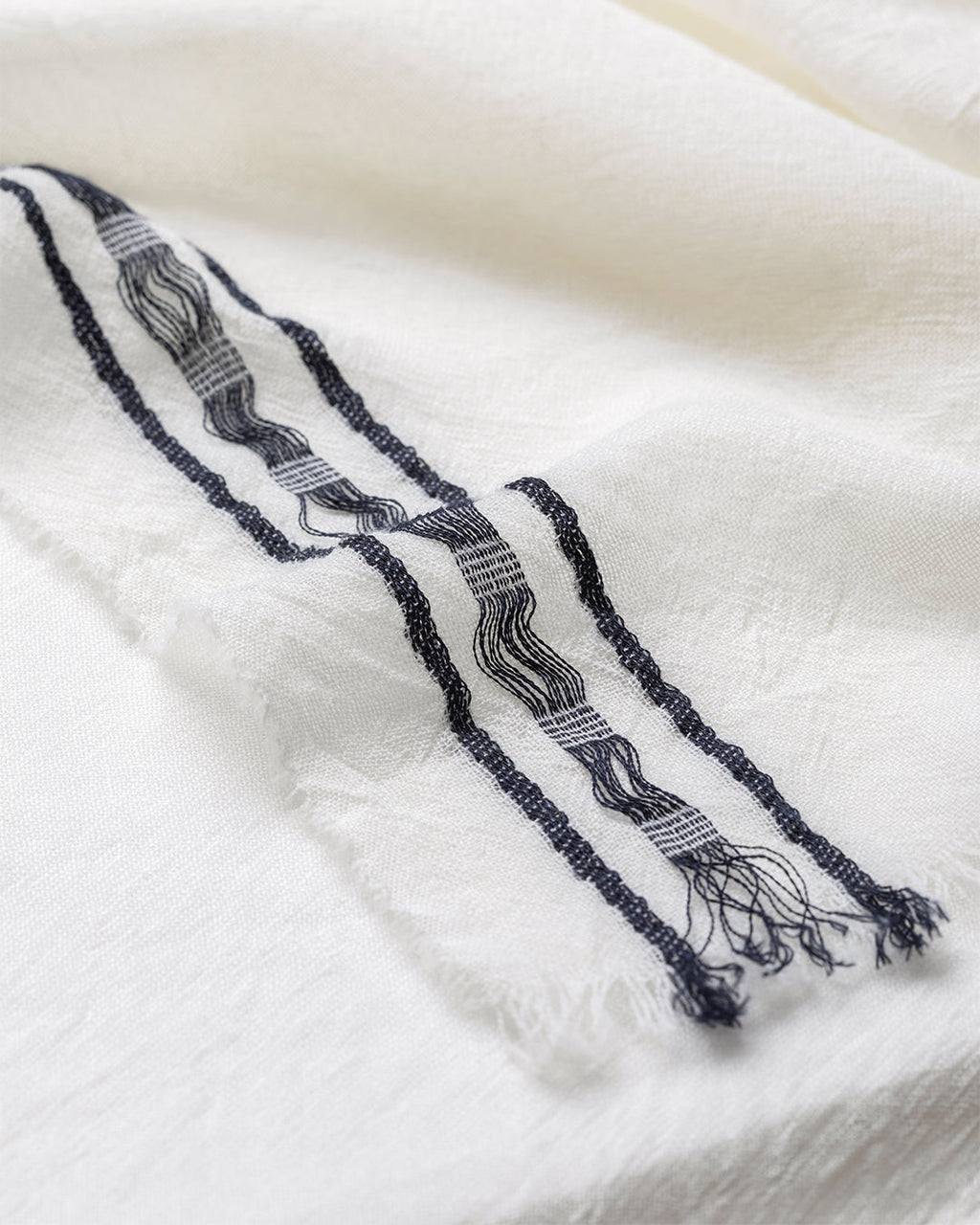 Cyrus Float Edge White Scarf