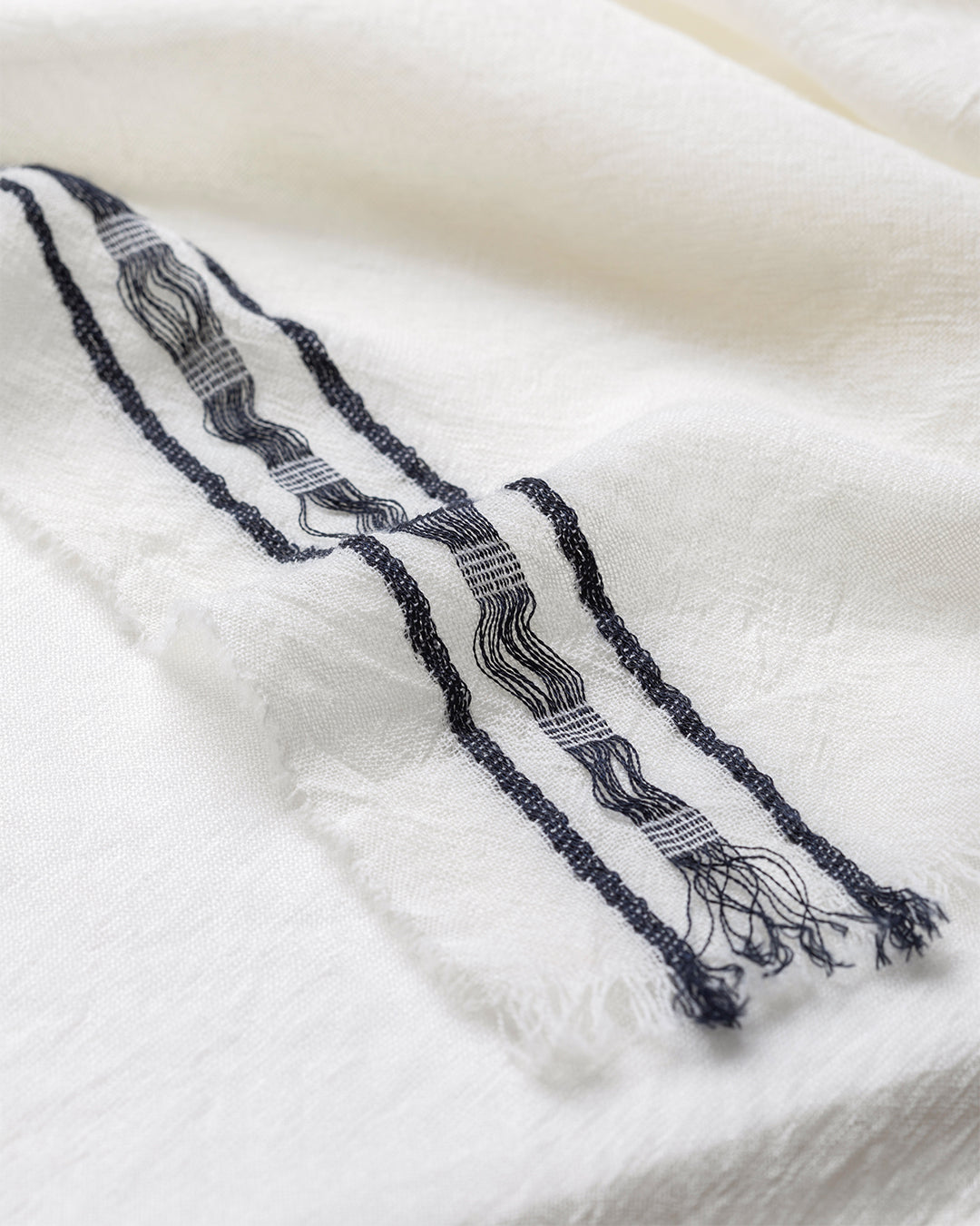 Cyrus Float Edge White Scarf