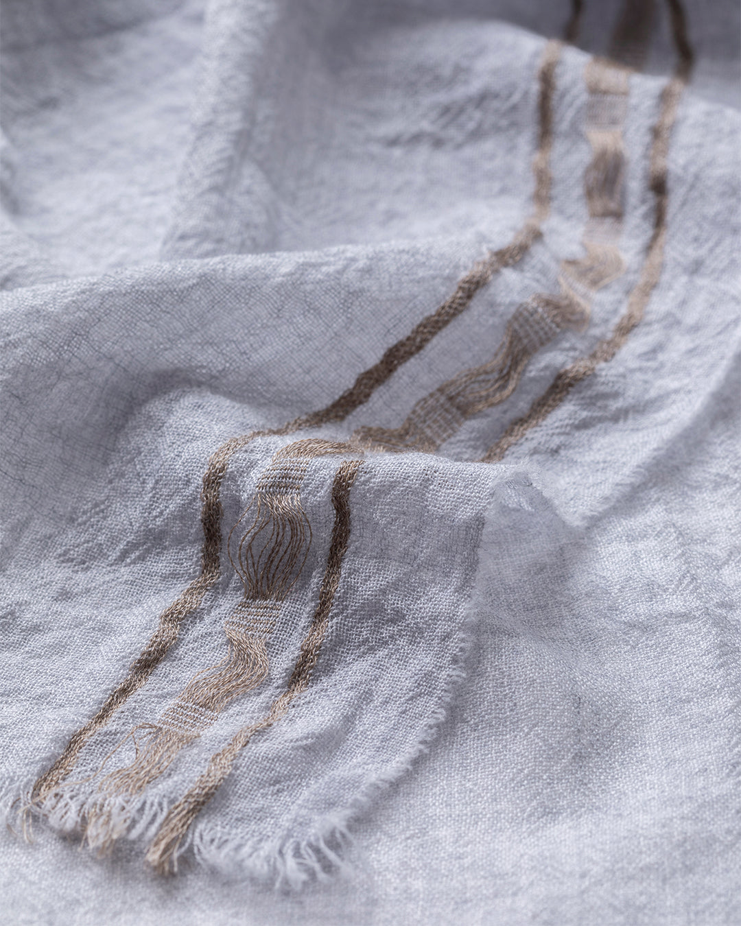 Cyrus Float Edge Grey Scarf